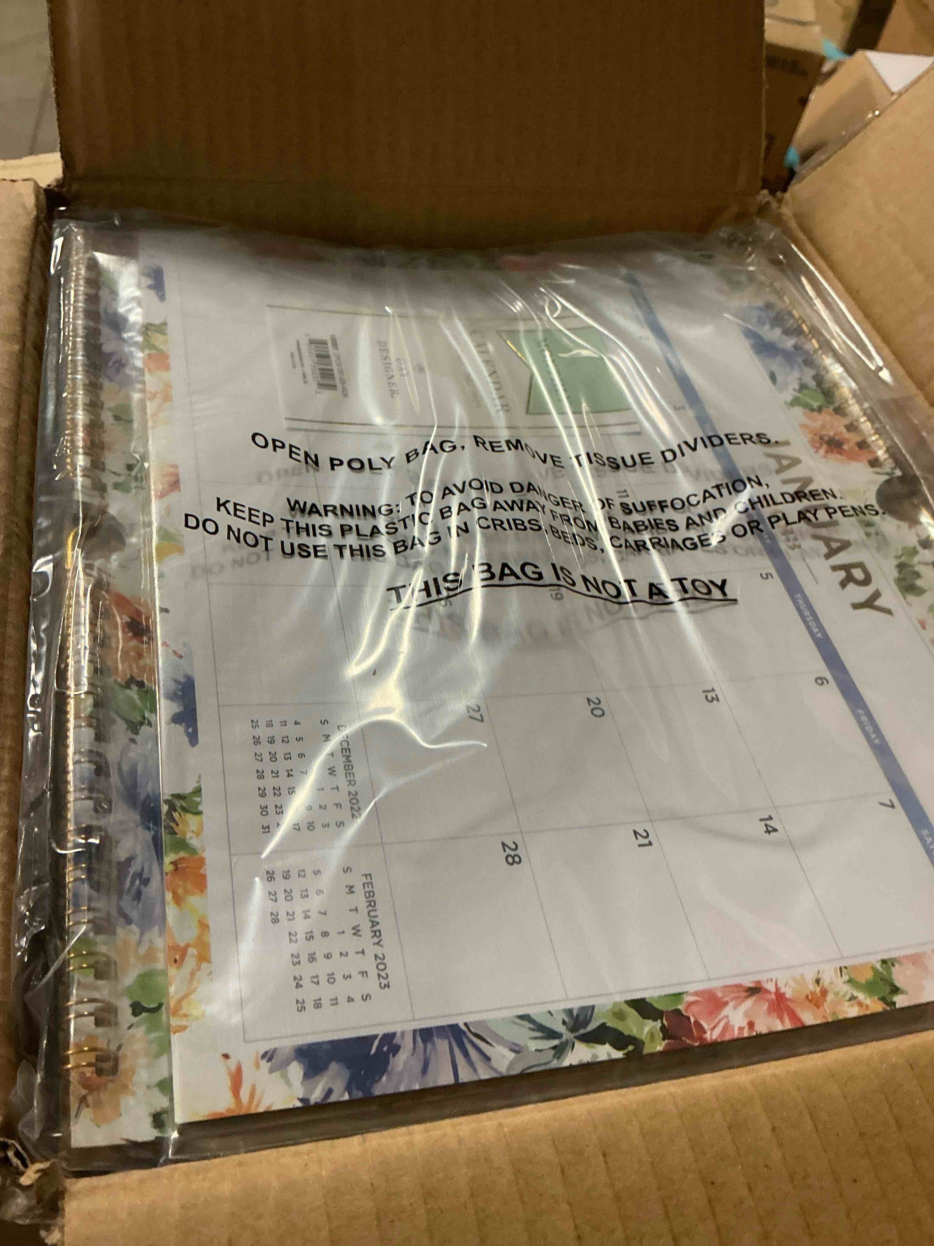 https://s3.amazonaws.com/lotting-images-prod/bidfta/TEA1658947_1754486390253.jpeg