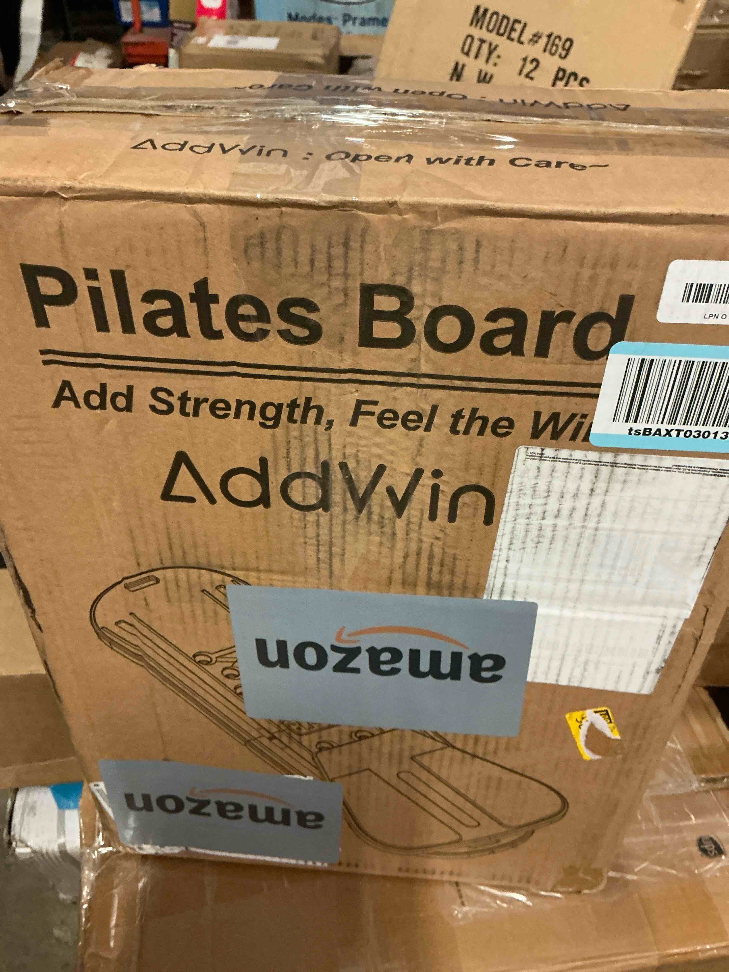 https://s3.amazonaws.com/lotting-images-prod/bidfta/TEA1659183_1755094520903.jpeg