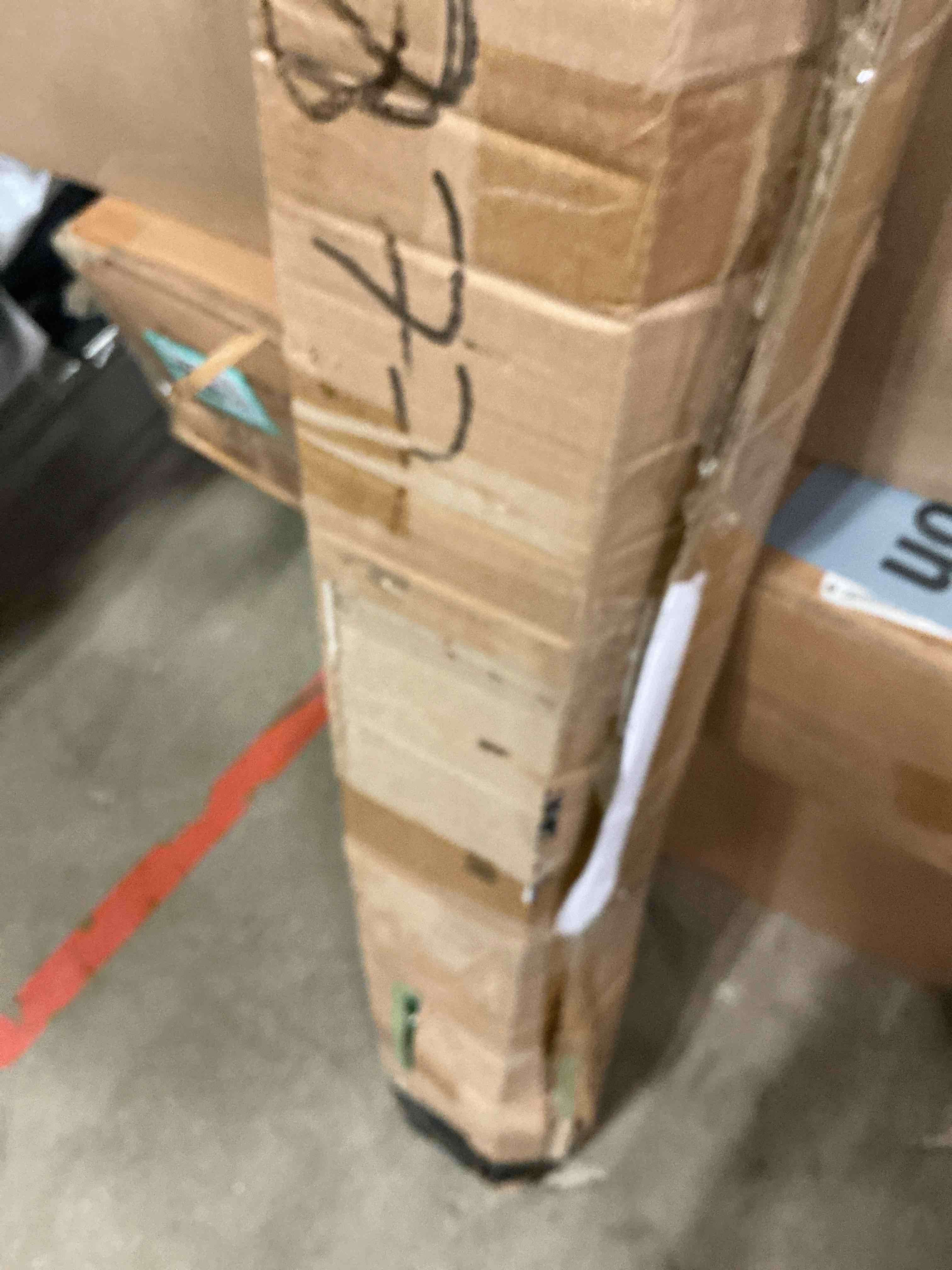 https://s3.amazonaws.com/lotting-images-prod/bidfta/TEA1659186_1755094967065.jpeg