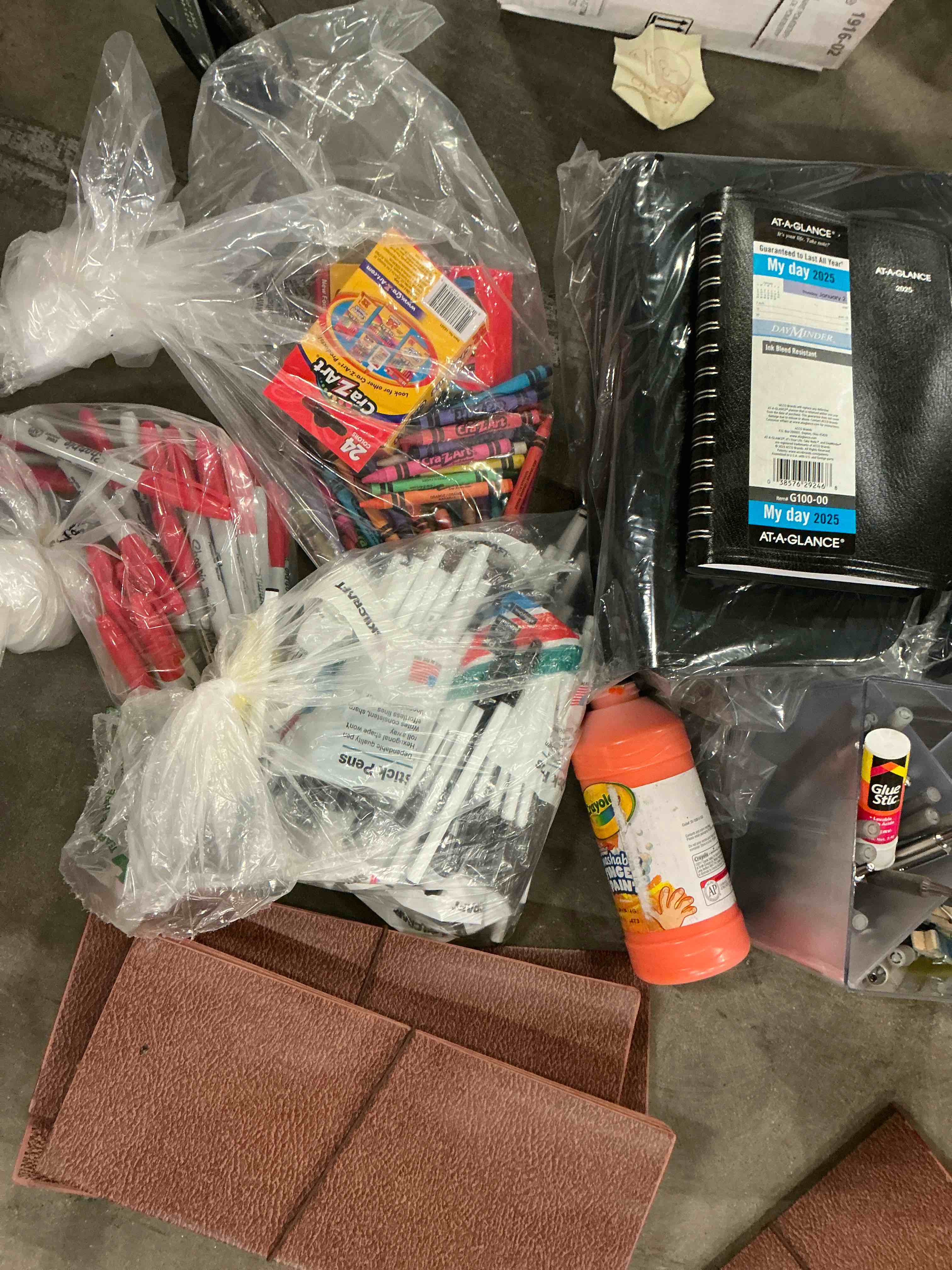 Assortment of school supplies includes; pencil and more (1 box 15 pieces)