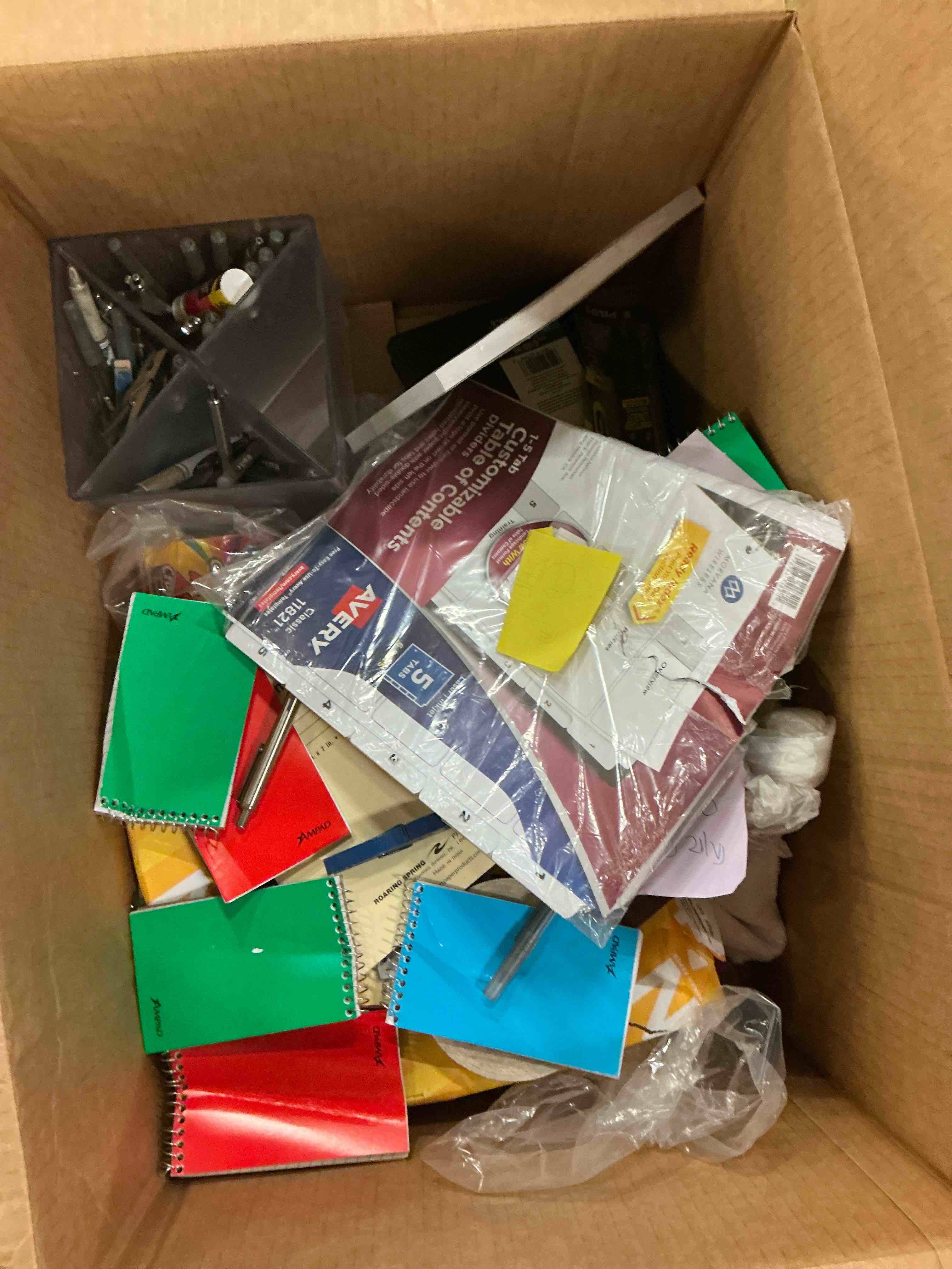 https://s3.amazonaws.com/lotting-images-prod/bidfta/TEA1659270_1755524715254.jpeg