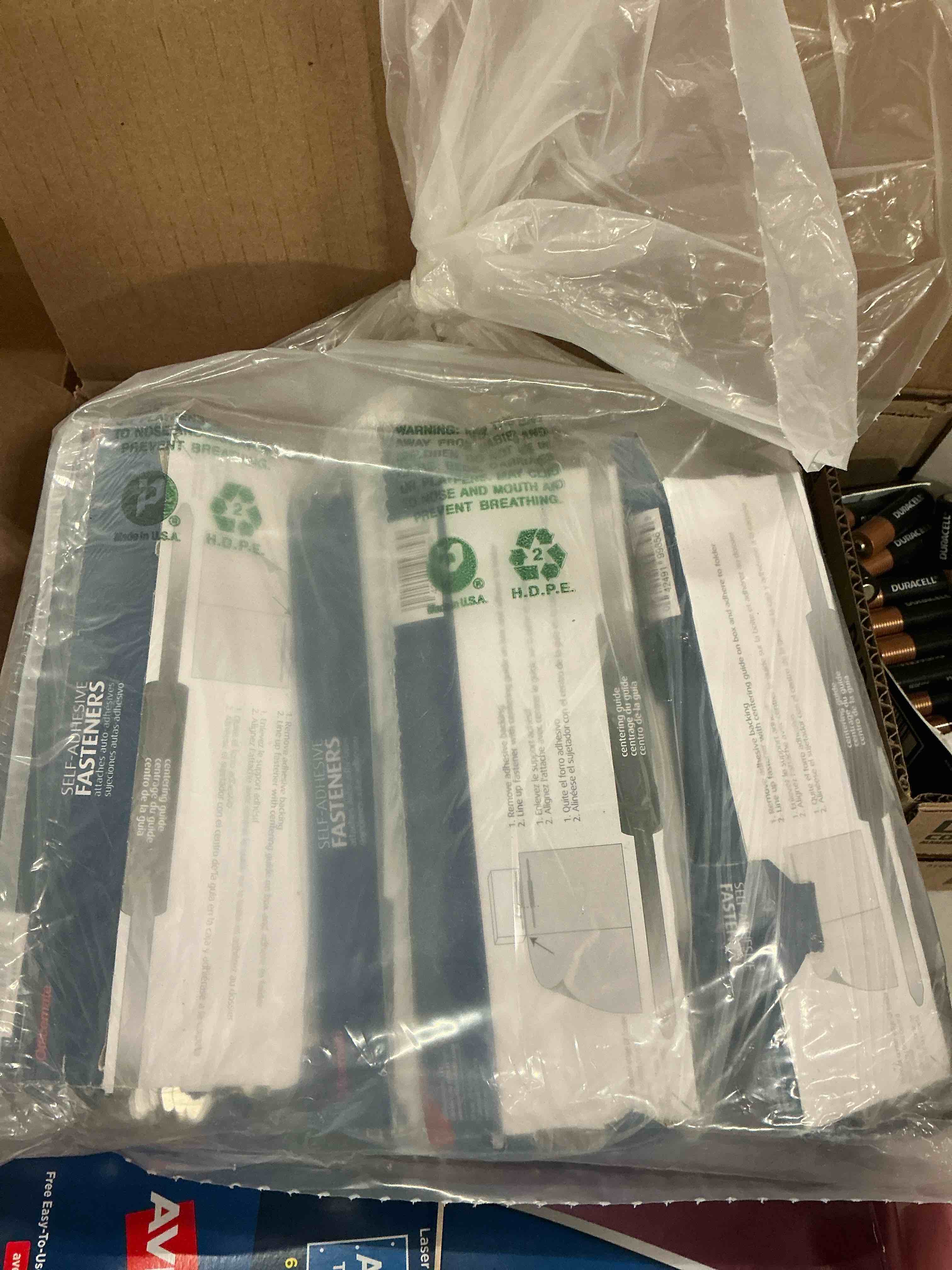 https://s3.amazonaws.com/lotting-images-prod/bidfta/TEA1659277_1755527012432.jpeg