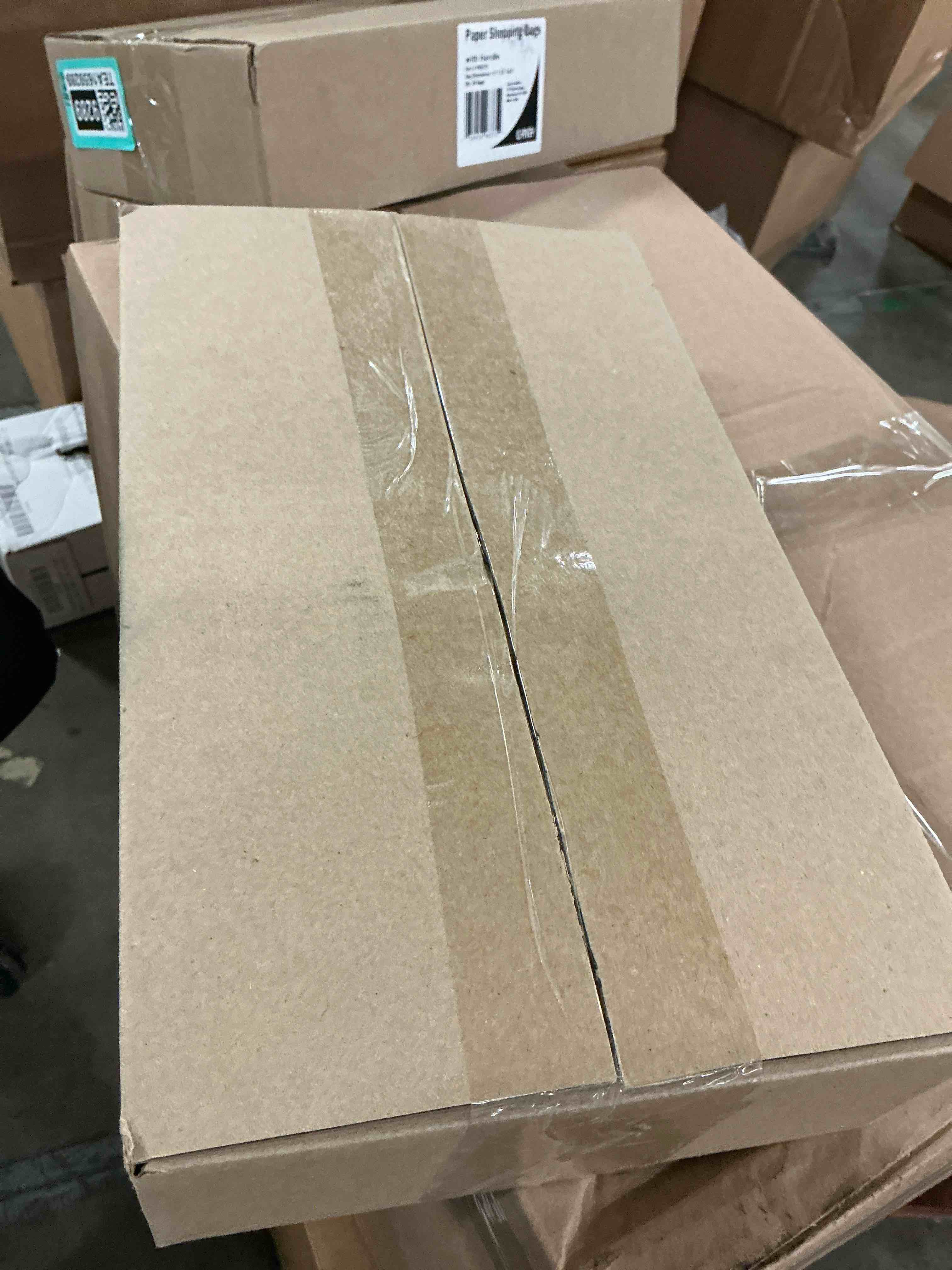 https://s3.amazonaws.com/lotting-images-prod/bidfta/TEA1659290_1755531322850.jpeg