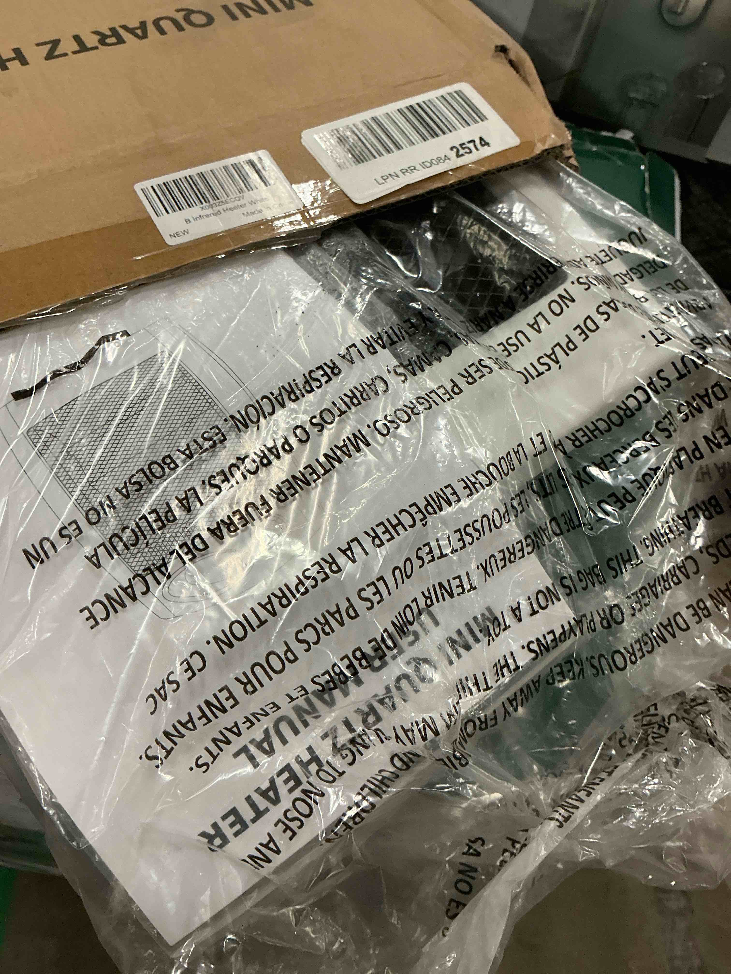 https://s3.amazonaws.com/lotting-images-prod/bidfta/TEA1659362_1755805297598.jpeg