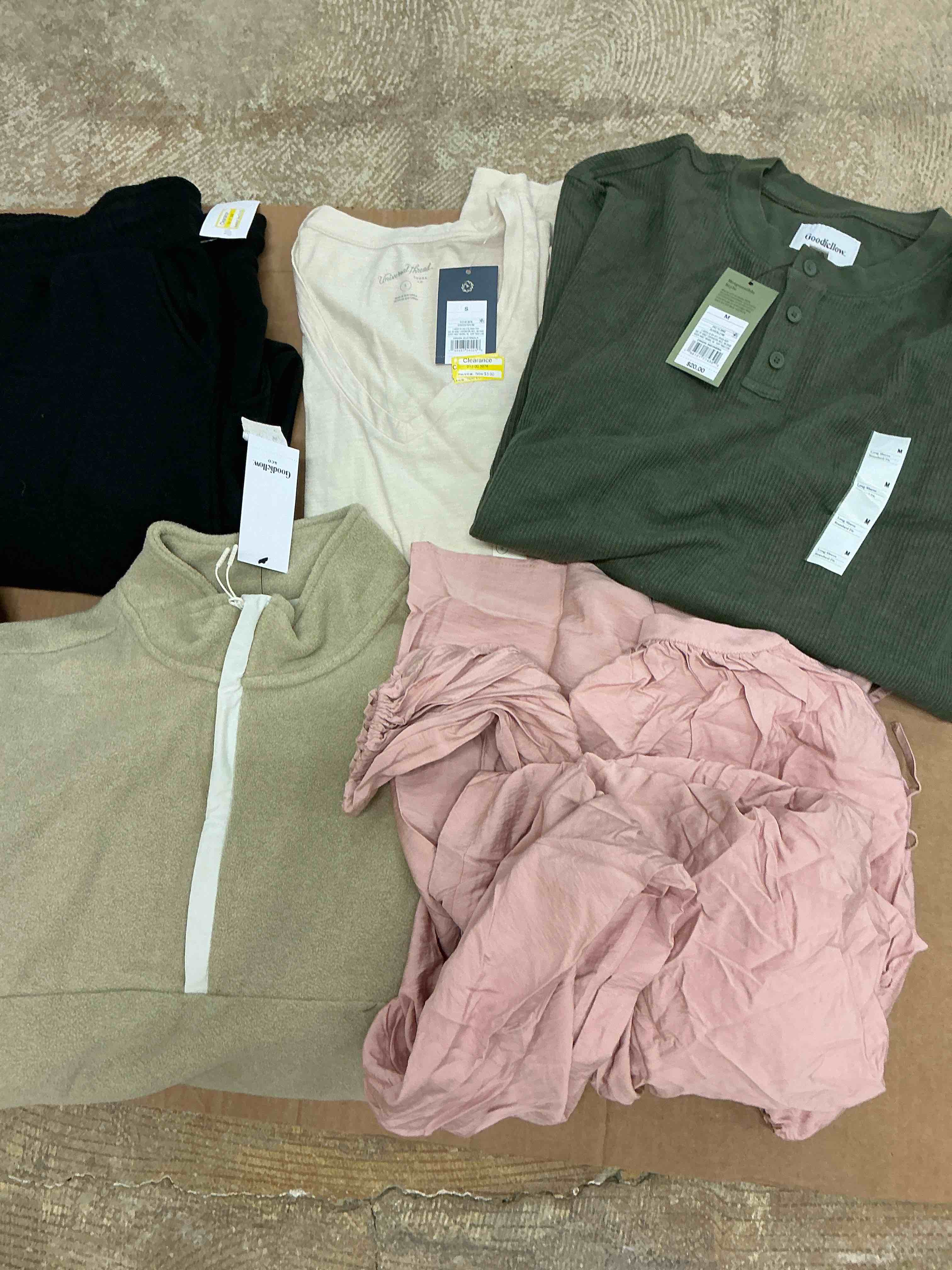 https://s3.amazonaws.com/lotting-images-prod/bidfta/TEA1659746_1756734654694.jpeg