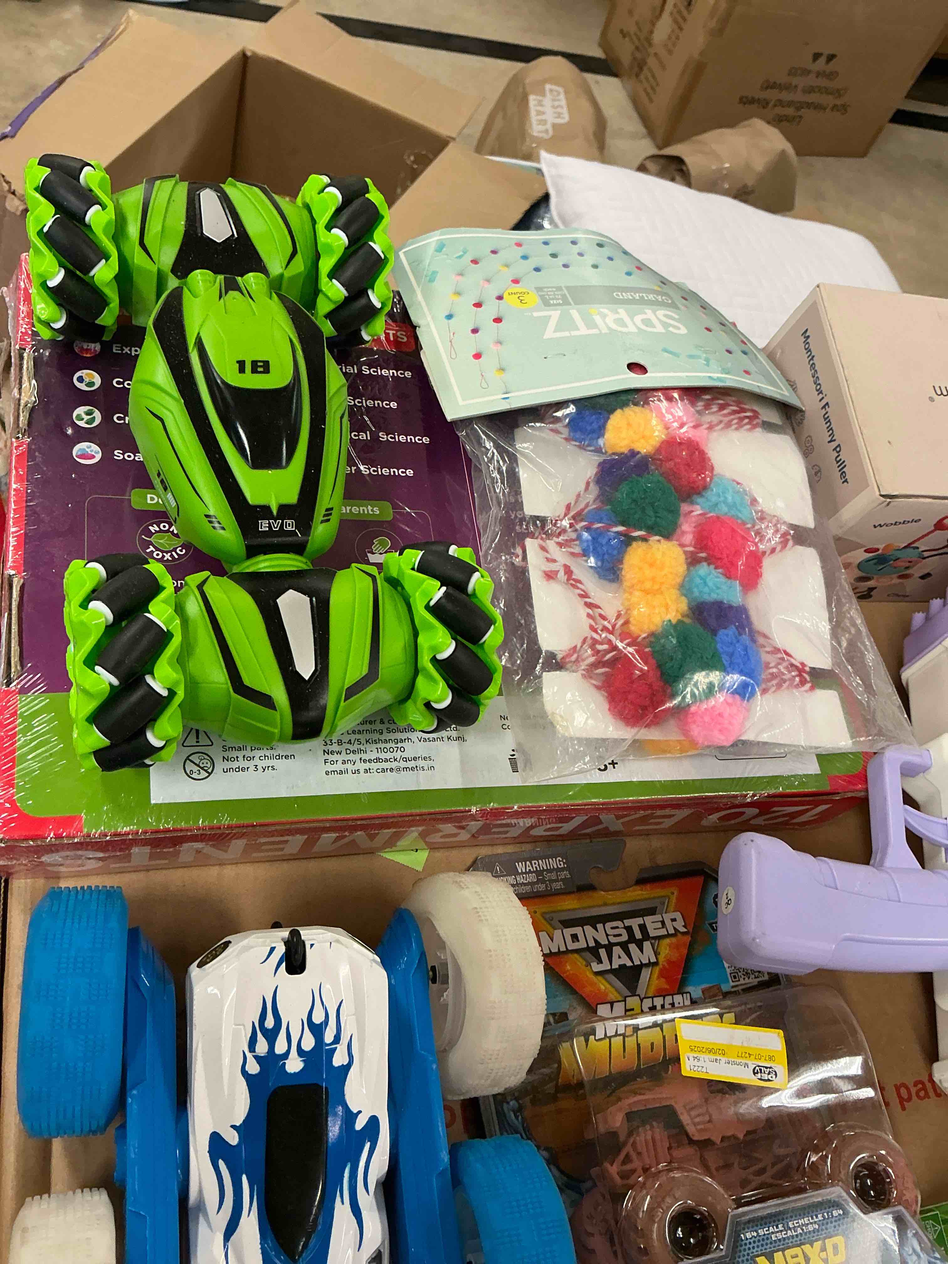 Assortment of toys for children of different styles (28 pieces)