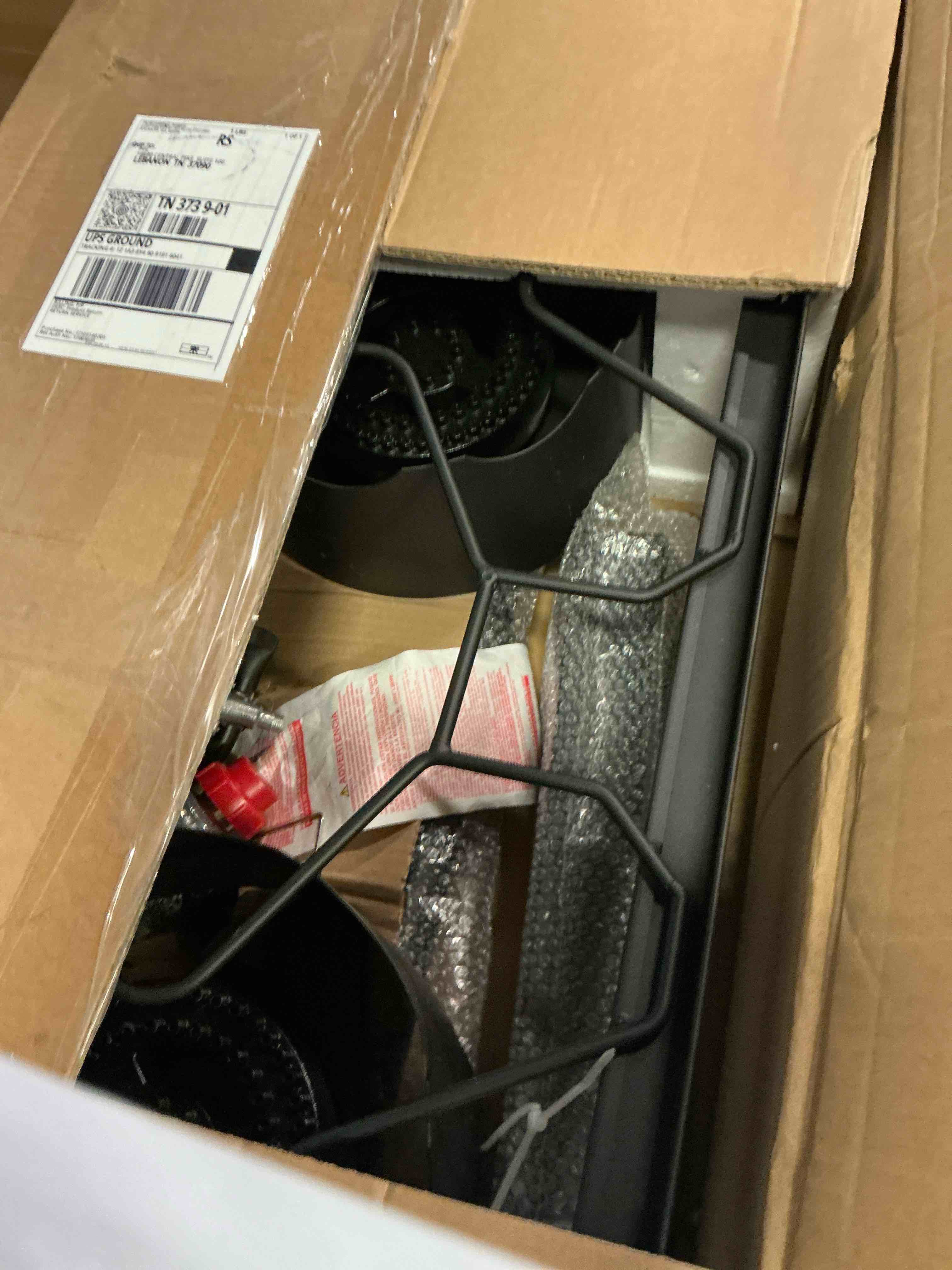 https://s3.amazonaws.com/lotting-images-prod/bidfta/TEA1659920_1756844029180.jpeg