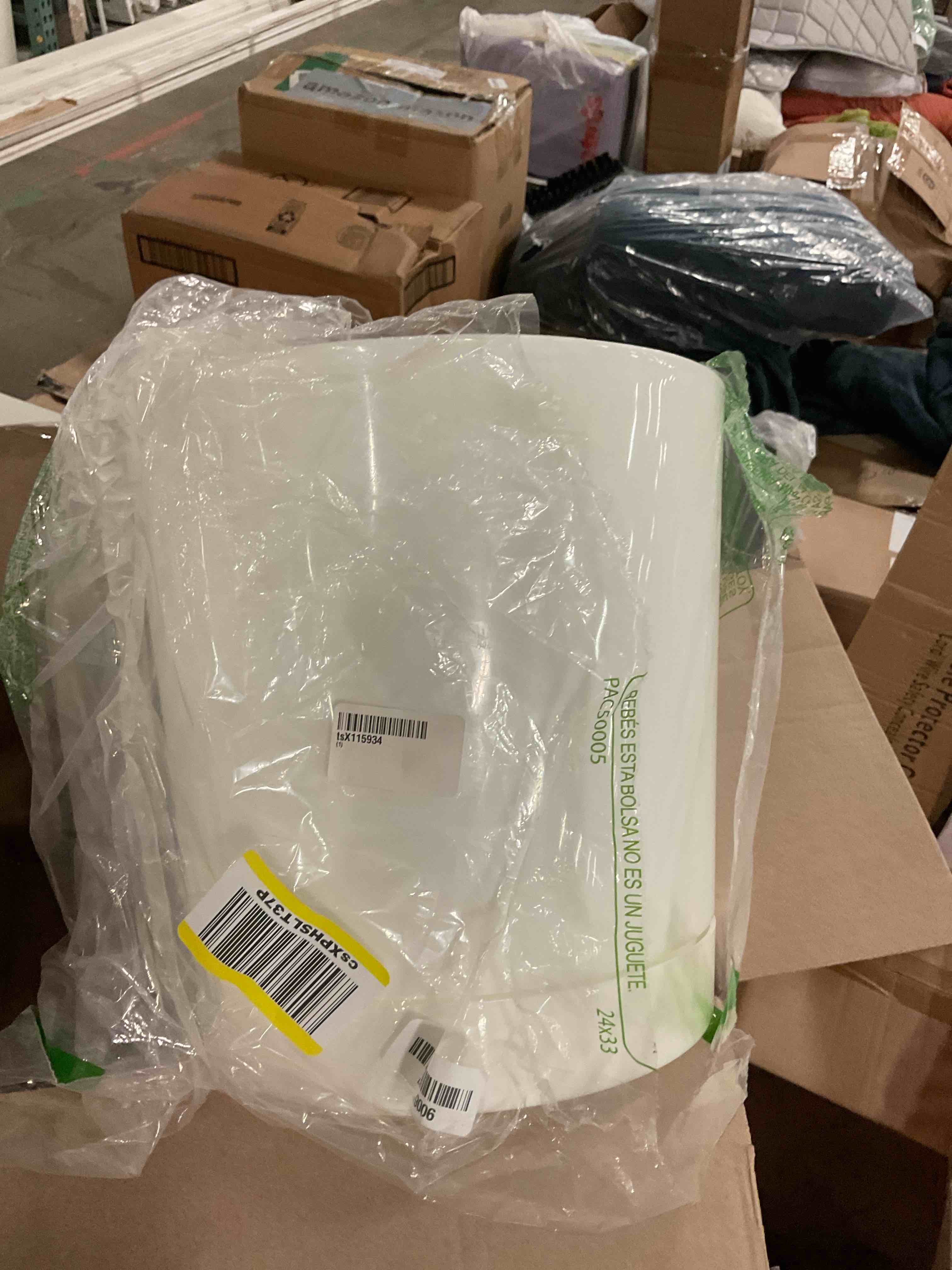 https://s3.amazonaws.com/lotting-images-prod/bidfta/TEA1663352_1751031812690.jpeg