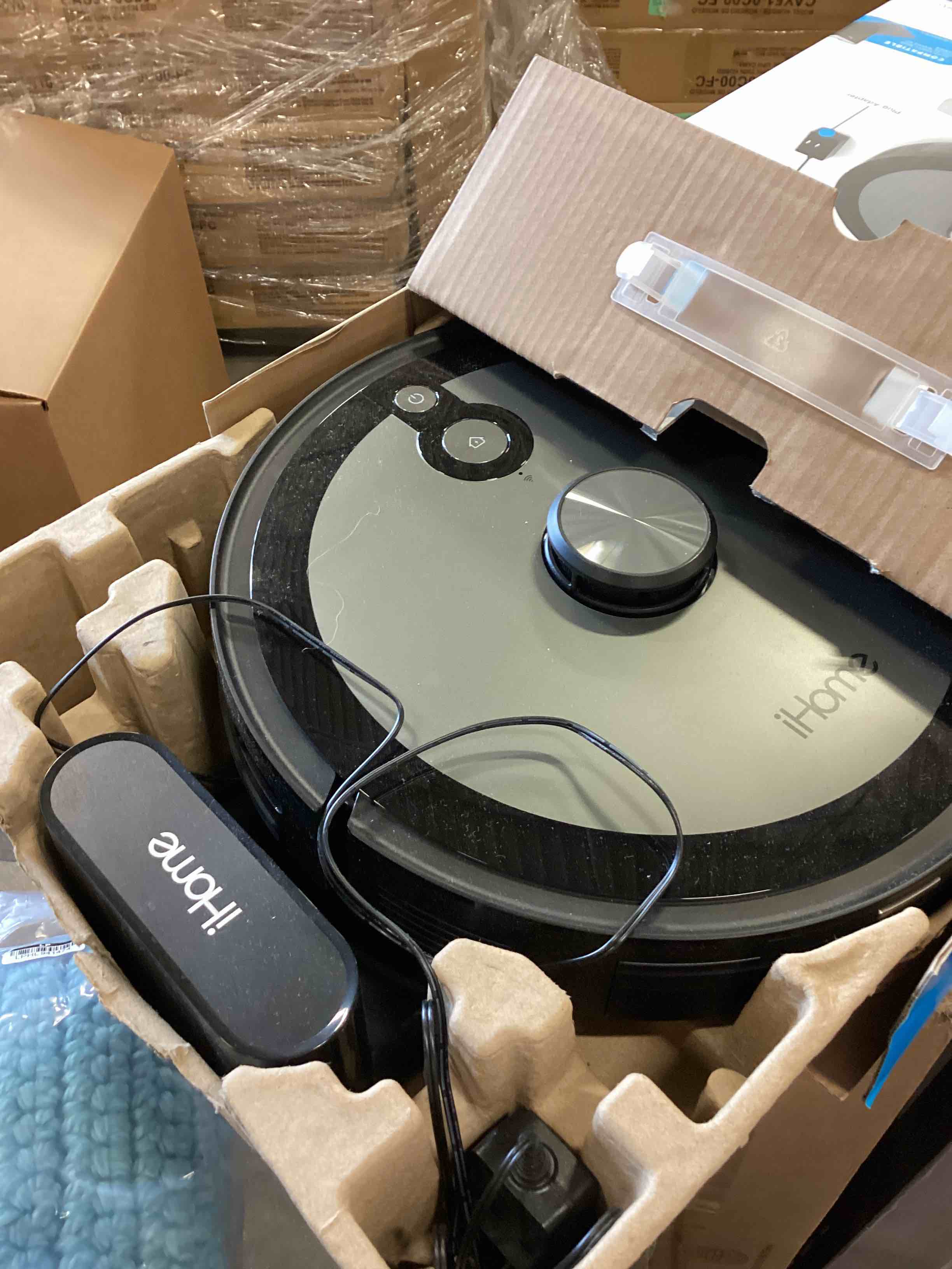 https://s3.amazonaws.com/lotting-images-prod/bidfta/TEA1663705_1752077268219.jpeg