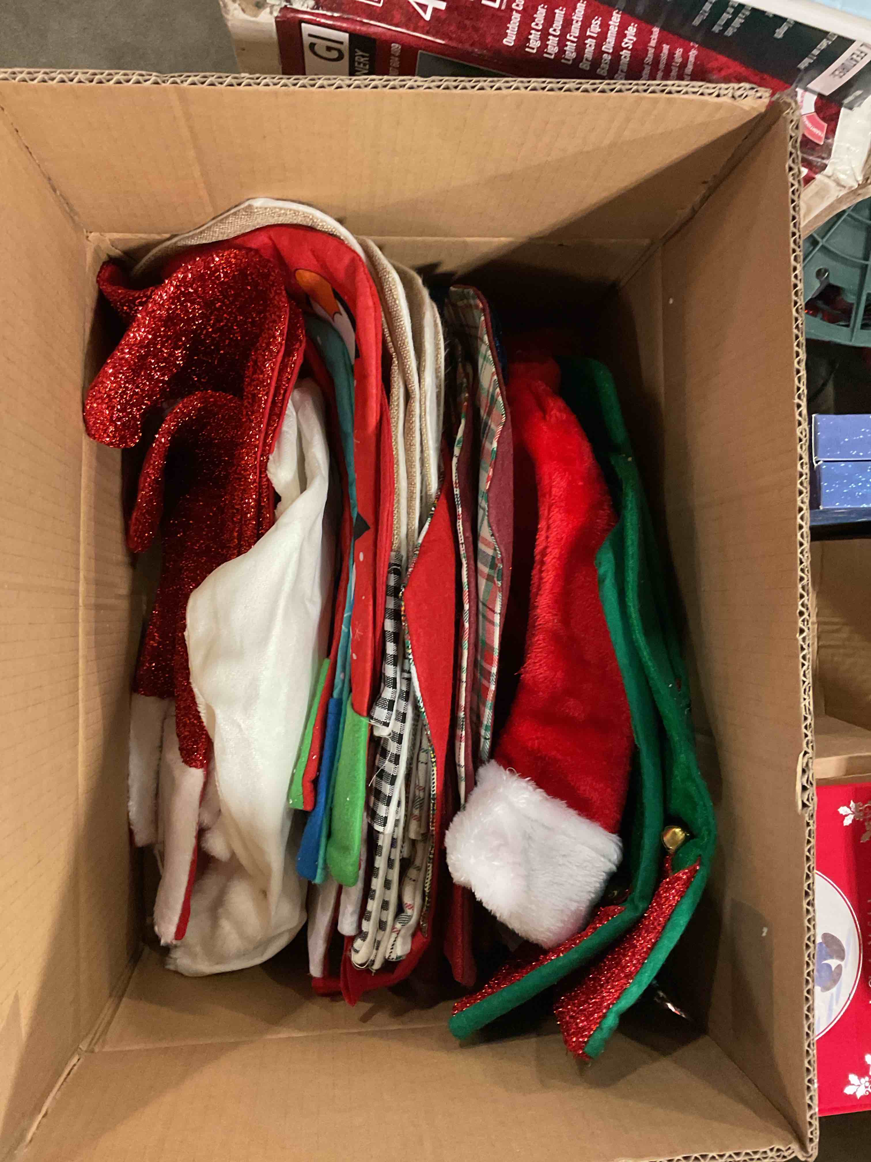 https://s3.amazonaws.com/lotting-images-prod/bidfta/TEA1663810_1752164575760.jpeg