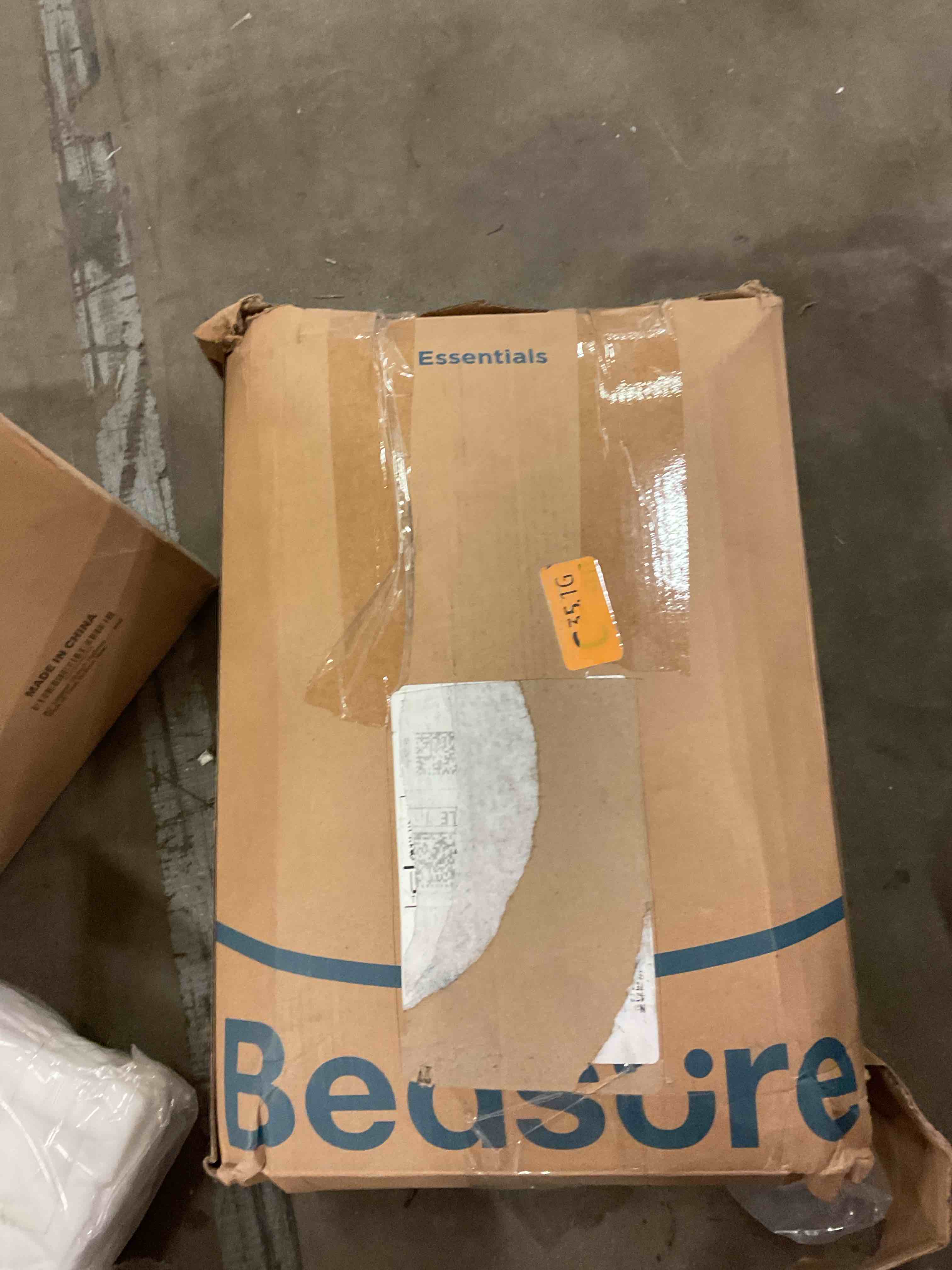 https://s3.amazonaws.com/lotting-images-prod/bidfta/TEA1663900_1752515186145.jpeg