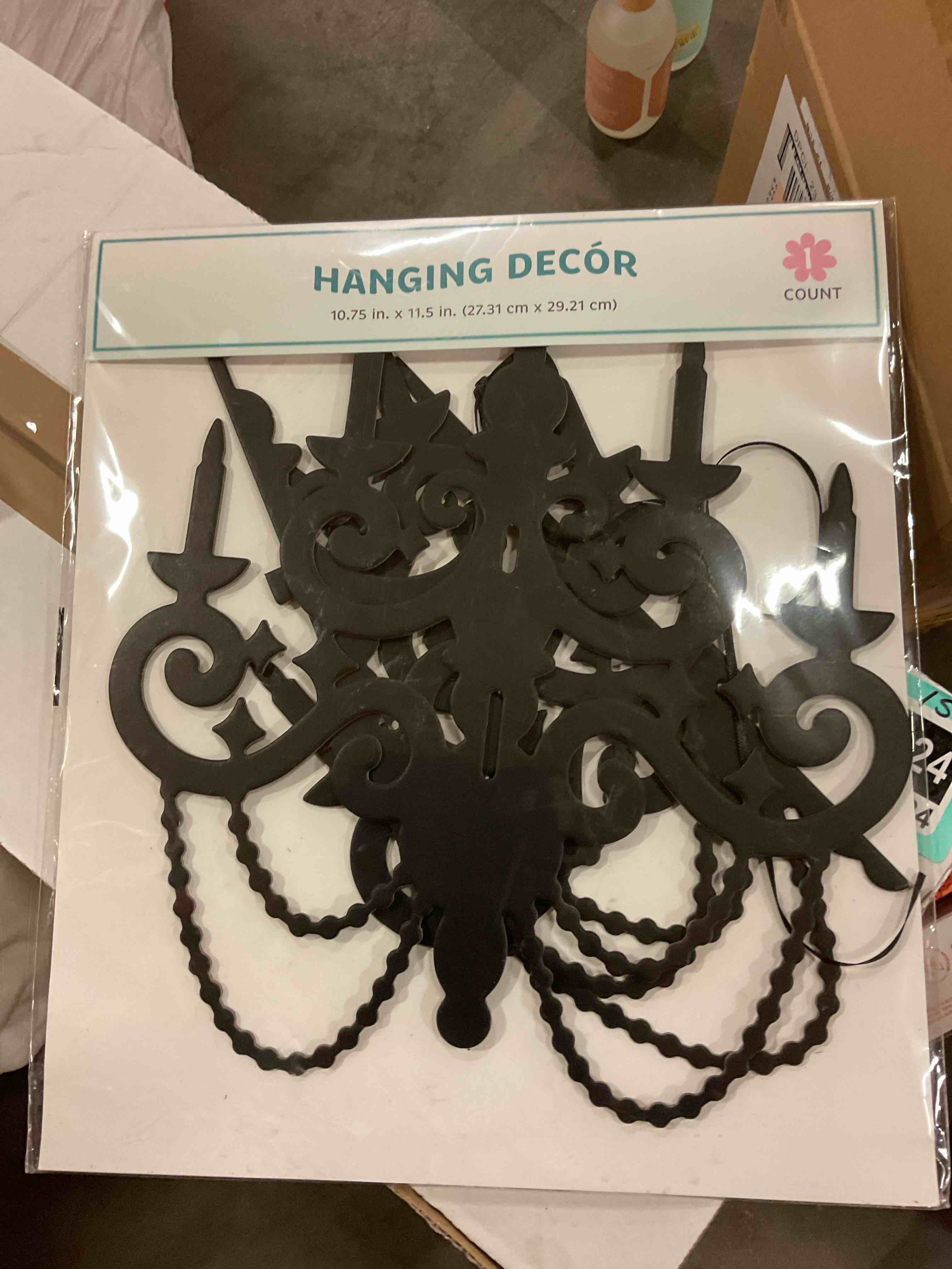 https://s3.amazonaws.com/lotting-images-prod/bidfta/TEA1663927_1752519707857.jpeg