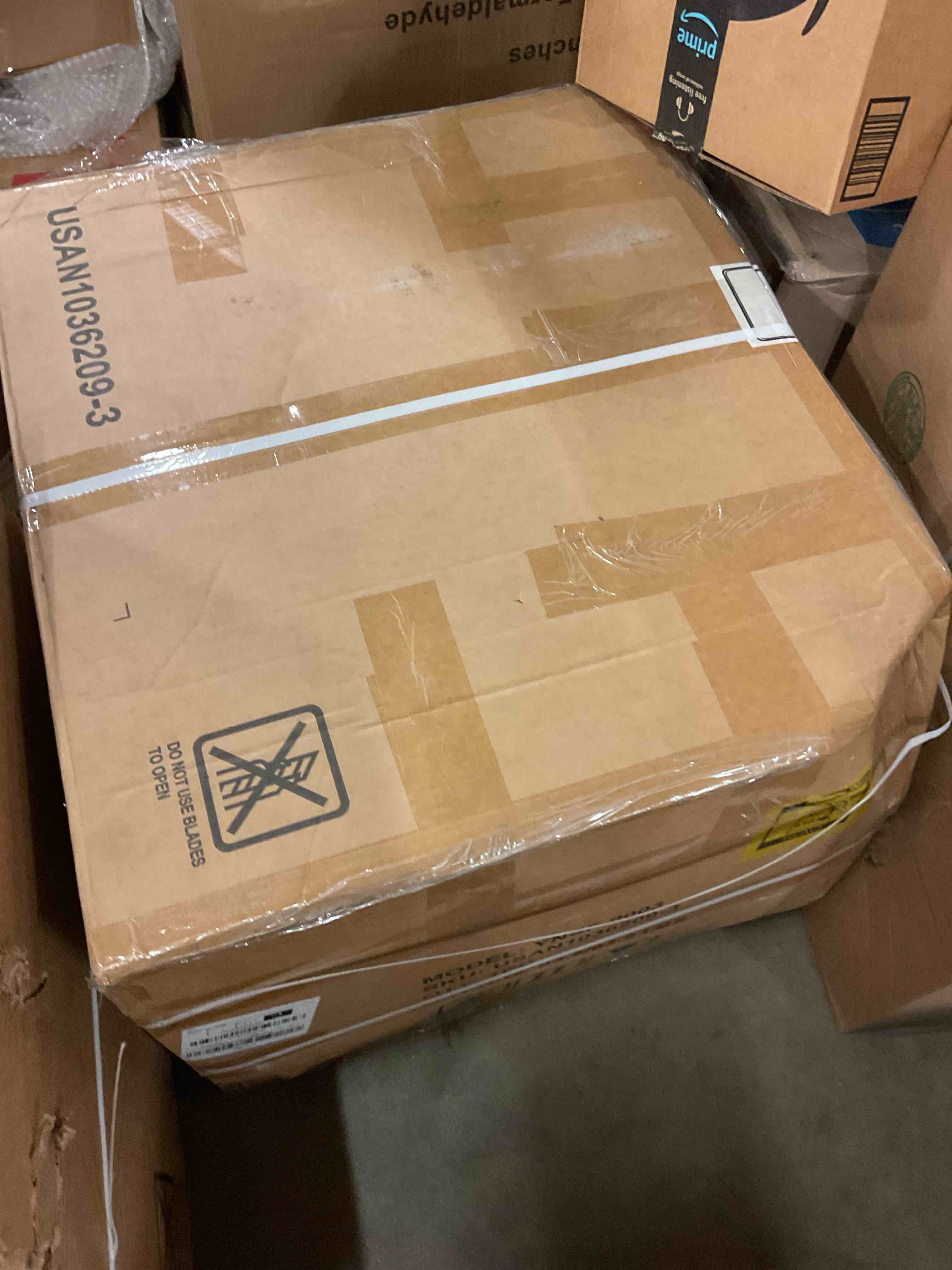 https://s3.amazonaws.com/lotting-images-prod/bidfta/TEA1664006_1752702704075.jpeg