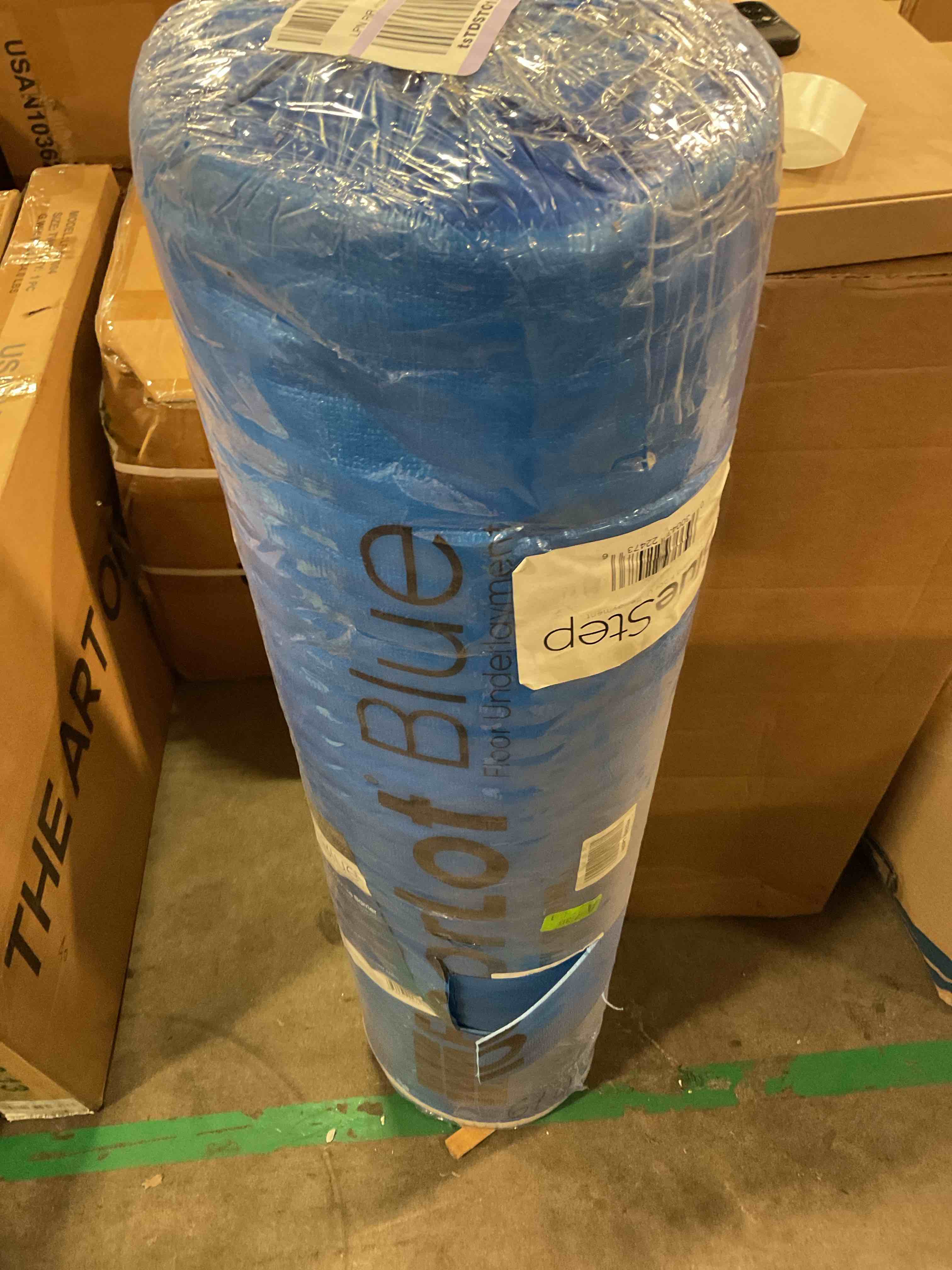 https://s3.amazonaws.com/lotting-images-prod/bidfta/TEA1664007_1752702763387.jpeg