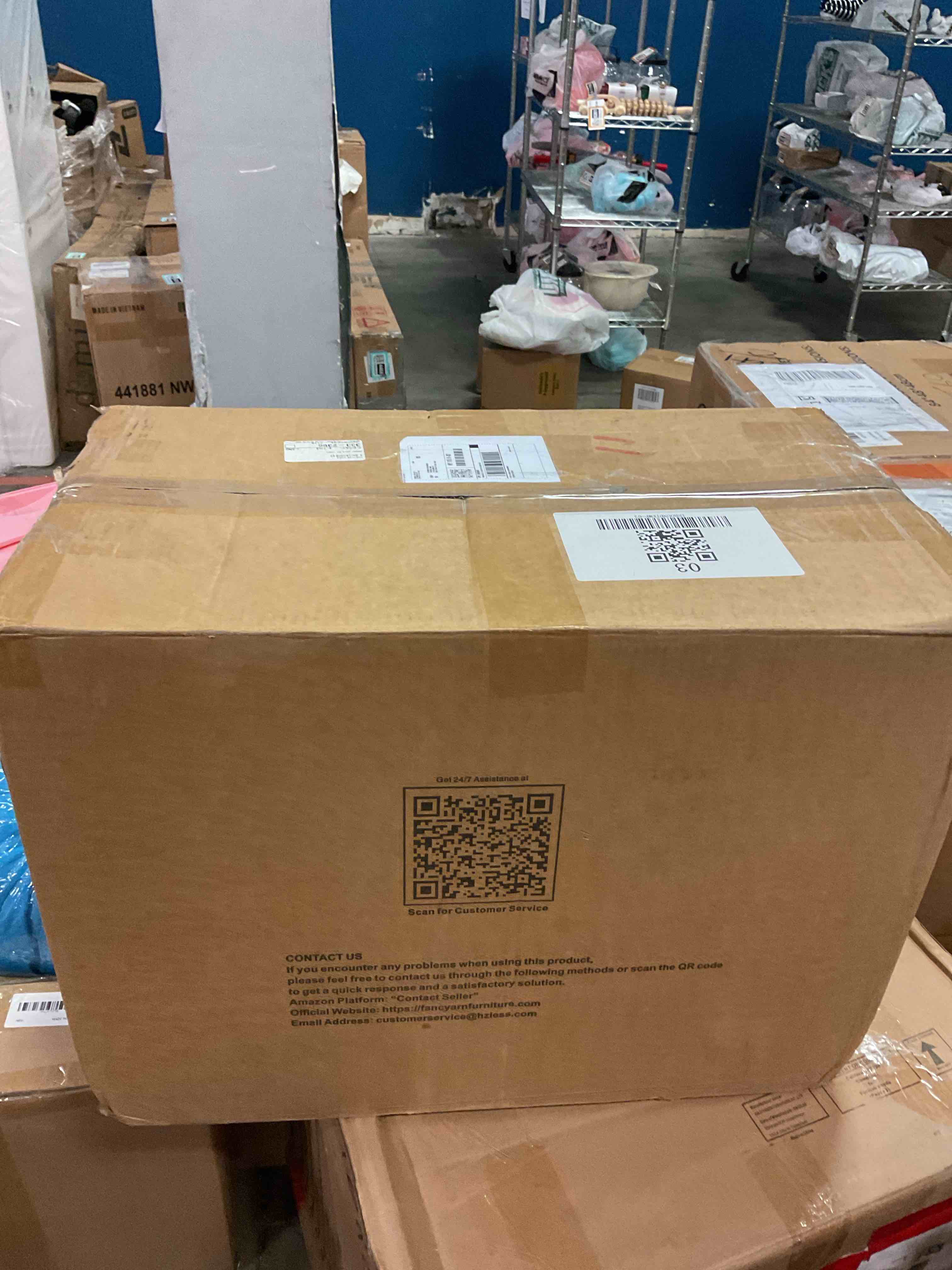 https://s3.amazonaws.com/lotting-images-prod/bidfta/TEA1664139_1753195532205.jpeg
