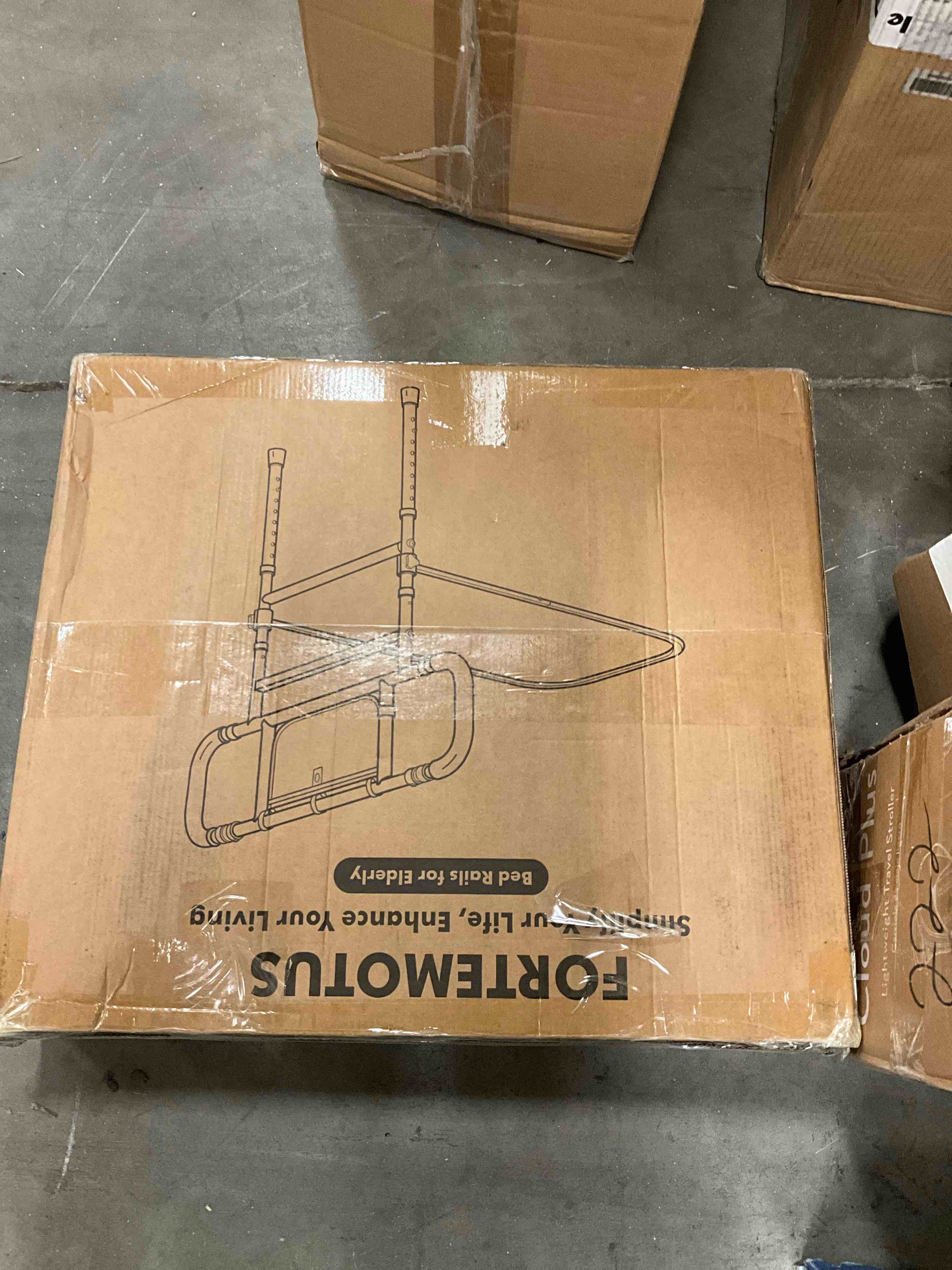 https://s3.amazonaws.com/lotting-images-prod/bidfta/TEA1665805_1754661031653.jpeg