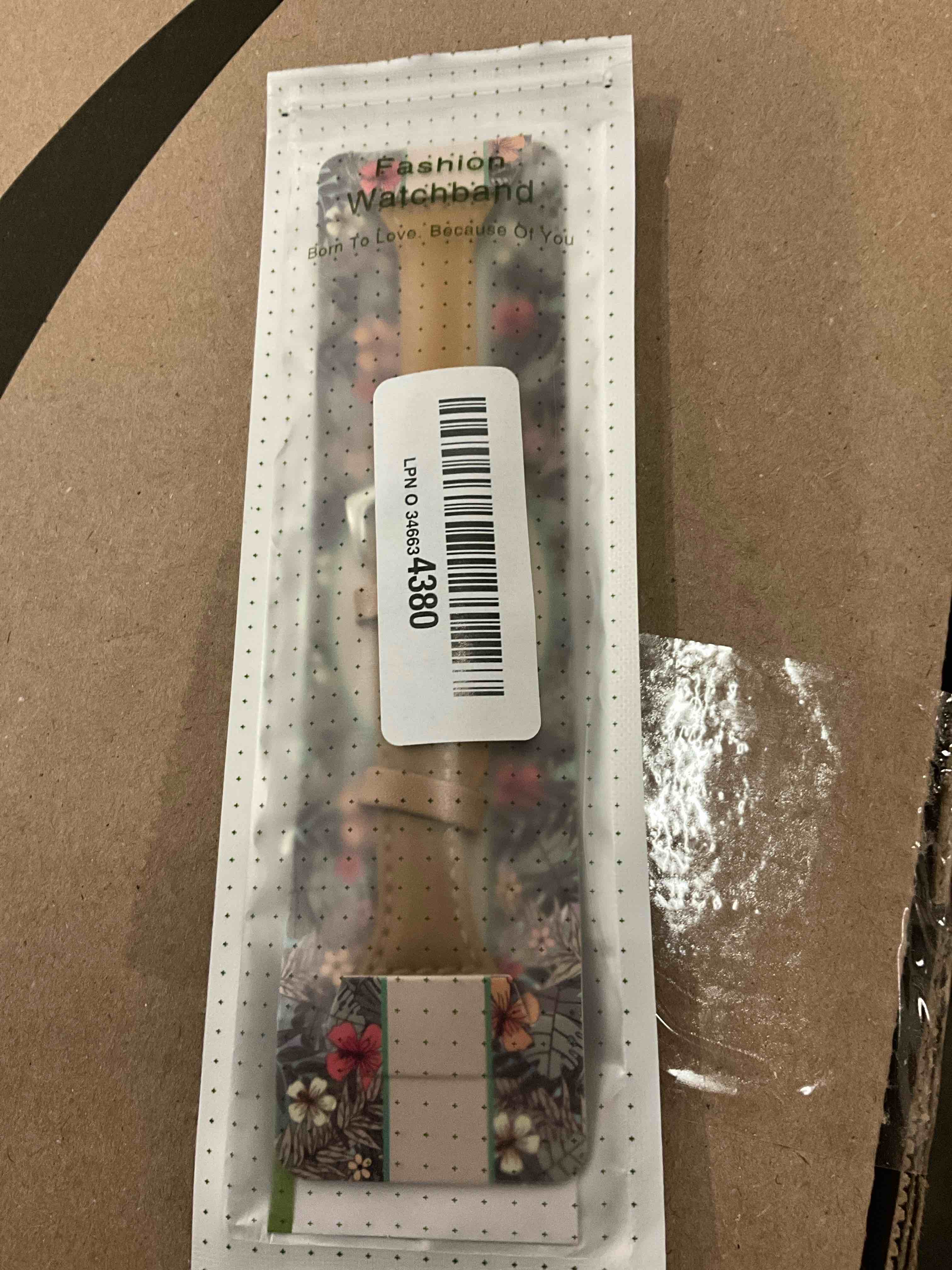 https://s3.amazonaws.com/lotting-images-prod/bidfta/TEA1665913_1754919518658.jpeg