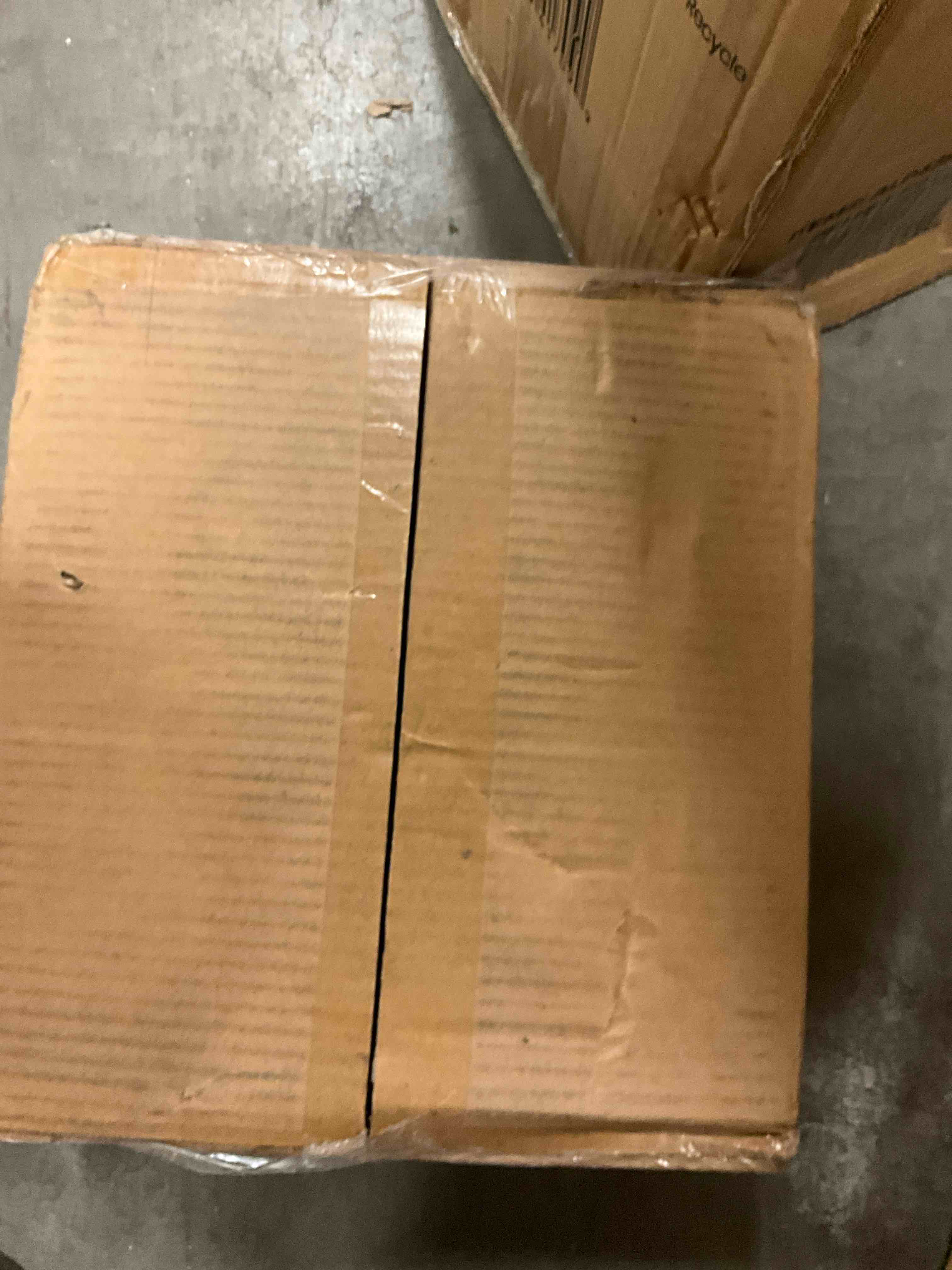 https://s3.amazonaws.com/lotting-images-prod/bidfta/TEA1665957_1754922011242.jpeg