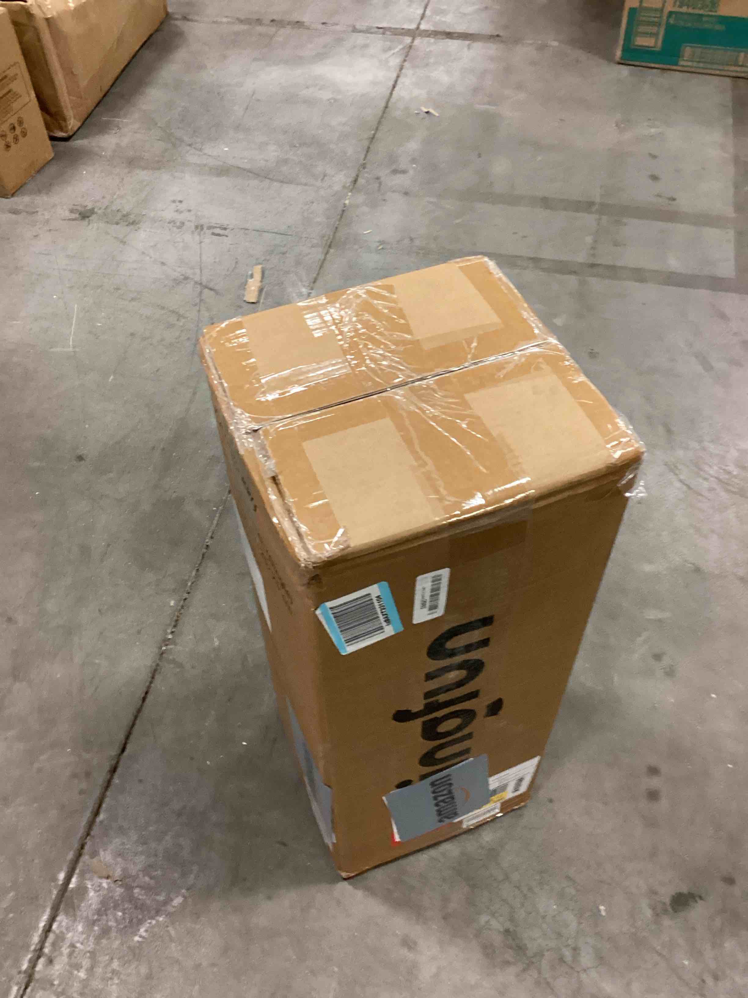 https://s3.amazonaws.com/lotting-images-prod/bidfta/TEA1665980_1754922010699.jpeg
