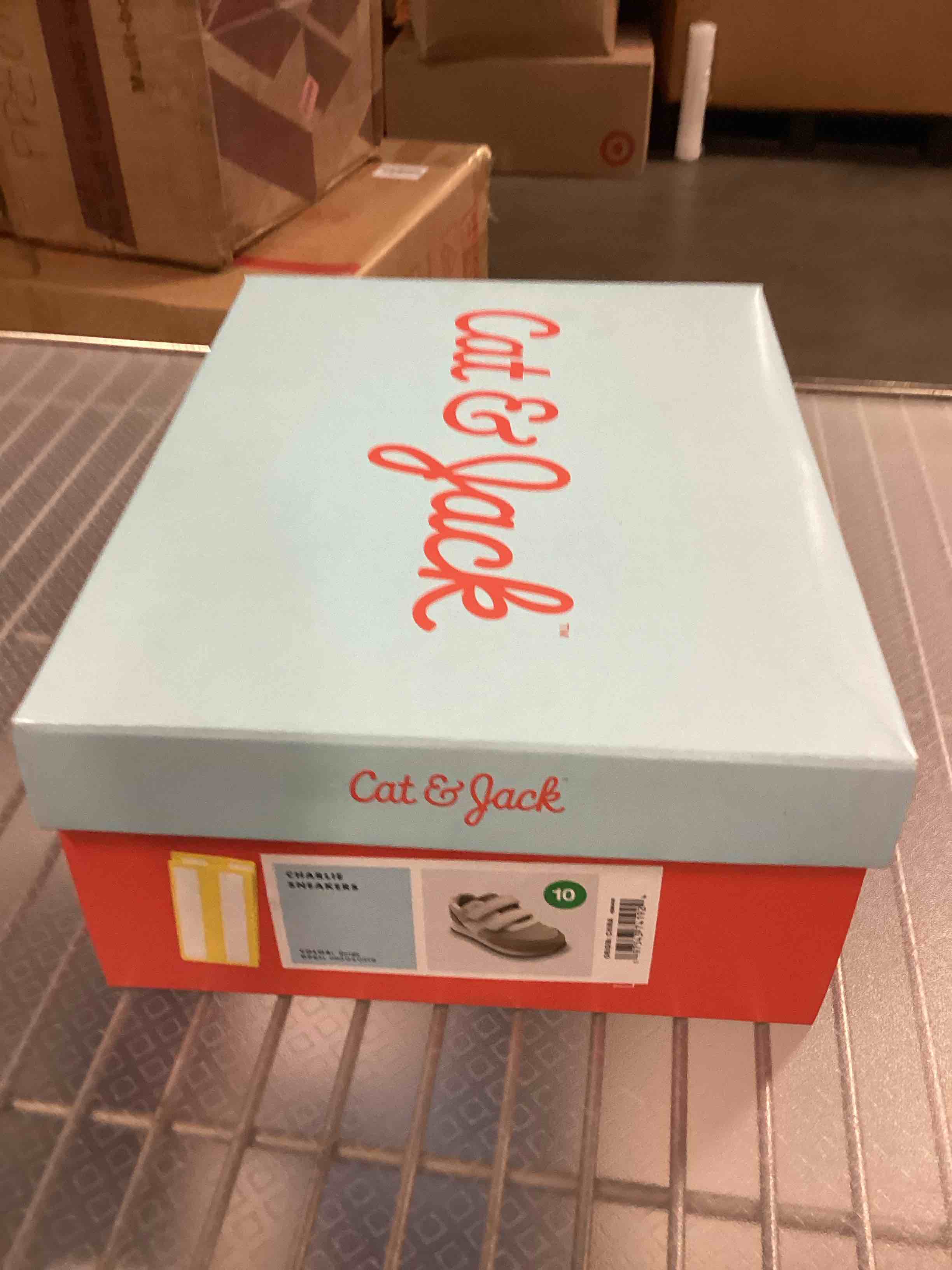 https://s3.amazonaws.com/lotting-images-prod/bidfta/TEA1667499_1751471549086.jpeg