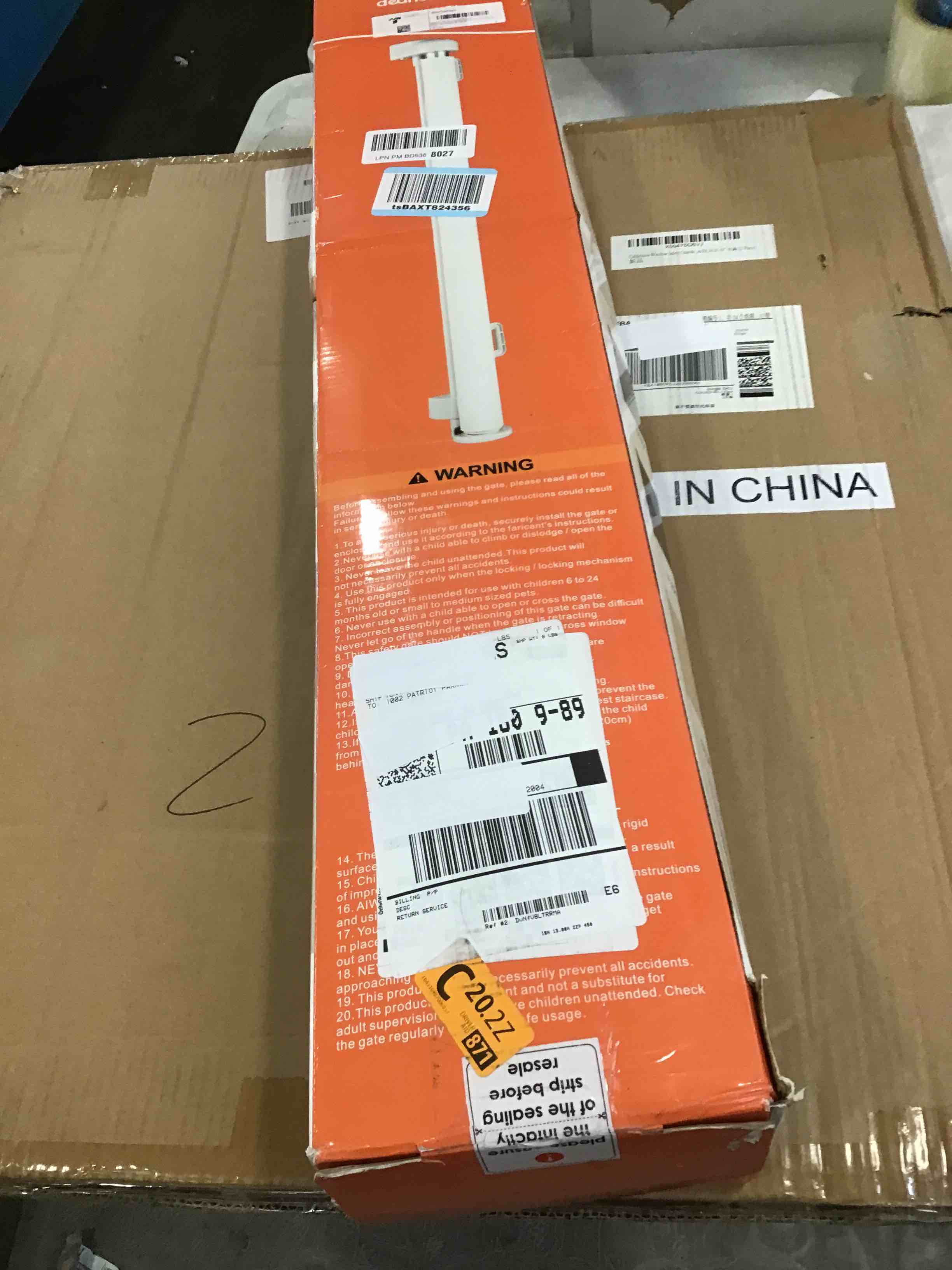 https://s3.amazonaws.com/lotting-images-prod/bidfta/TEA1672300_1733168944034.jpeg