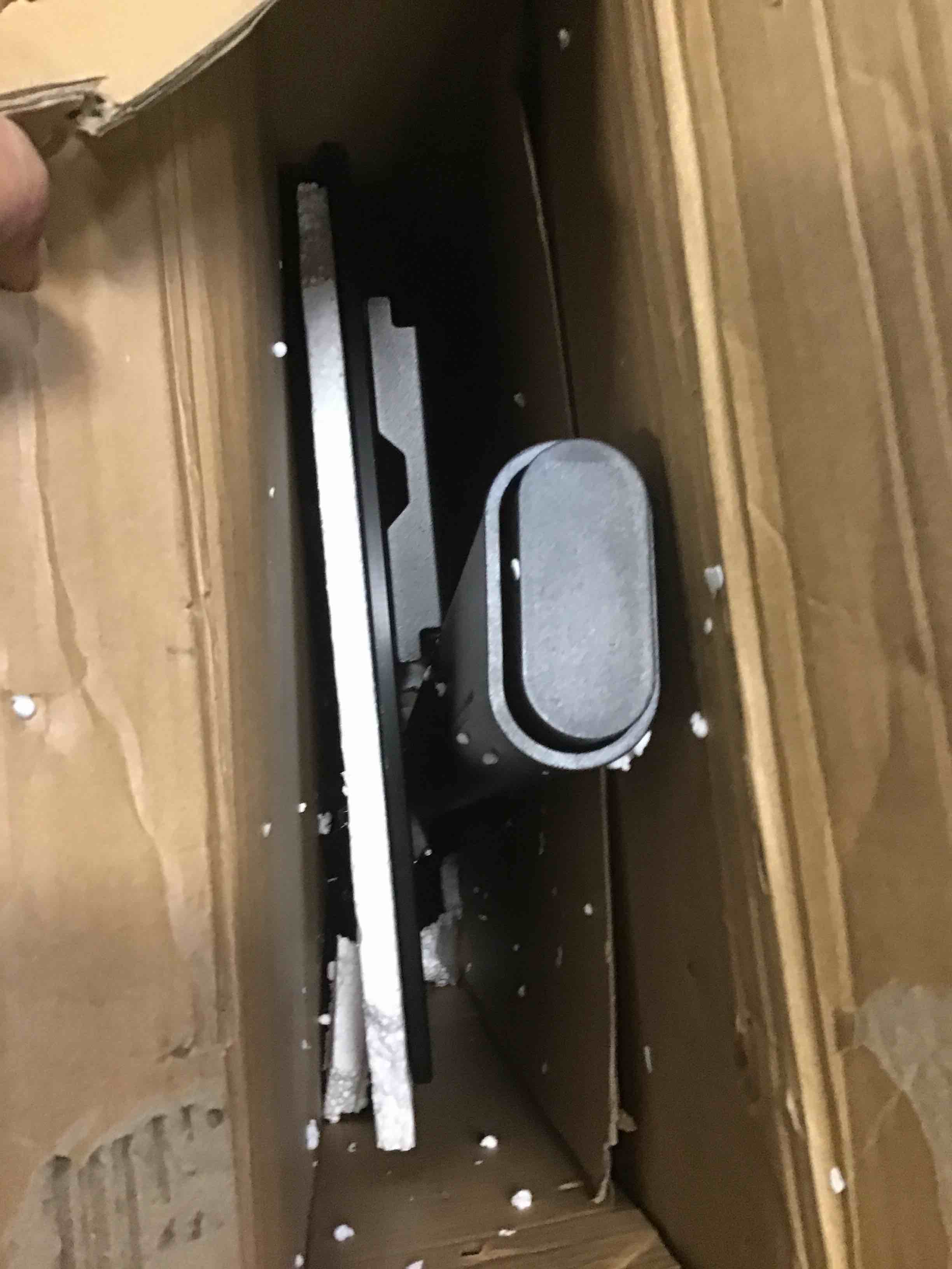 https://s3.amazonaws.com/lotting-images-prod/bidfta/TEA1672440_1733243133743.jpeg