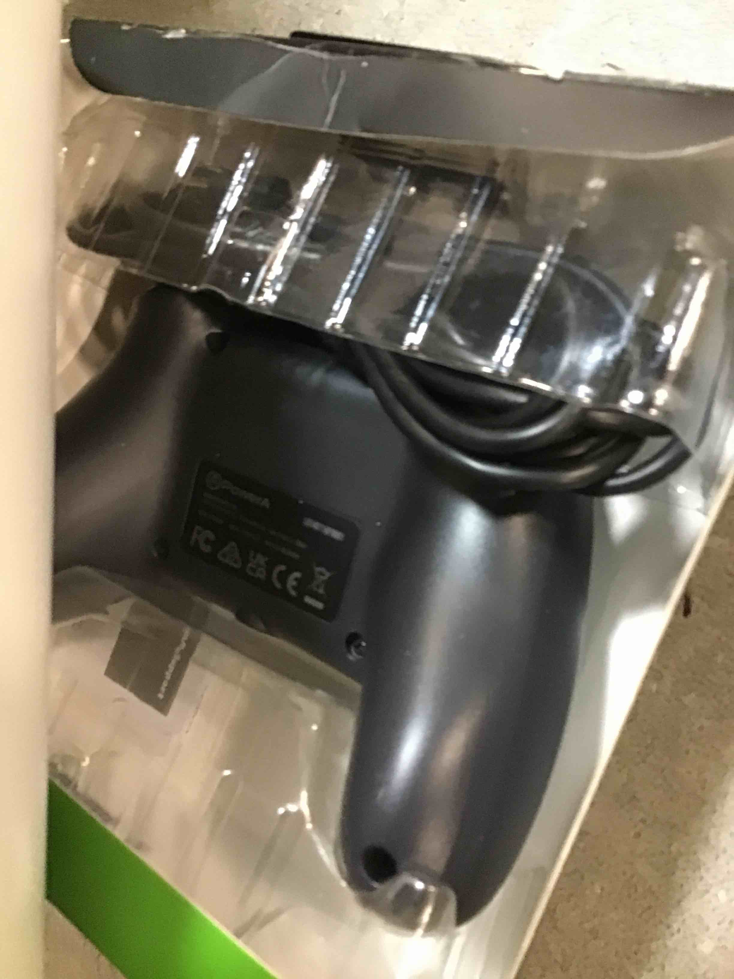 https://s3.amazonaws.com/lotting-images-prod/bidfta/TEA1674410_1734094065557.jpeg
