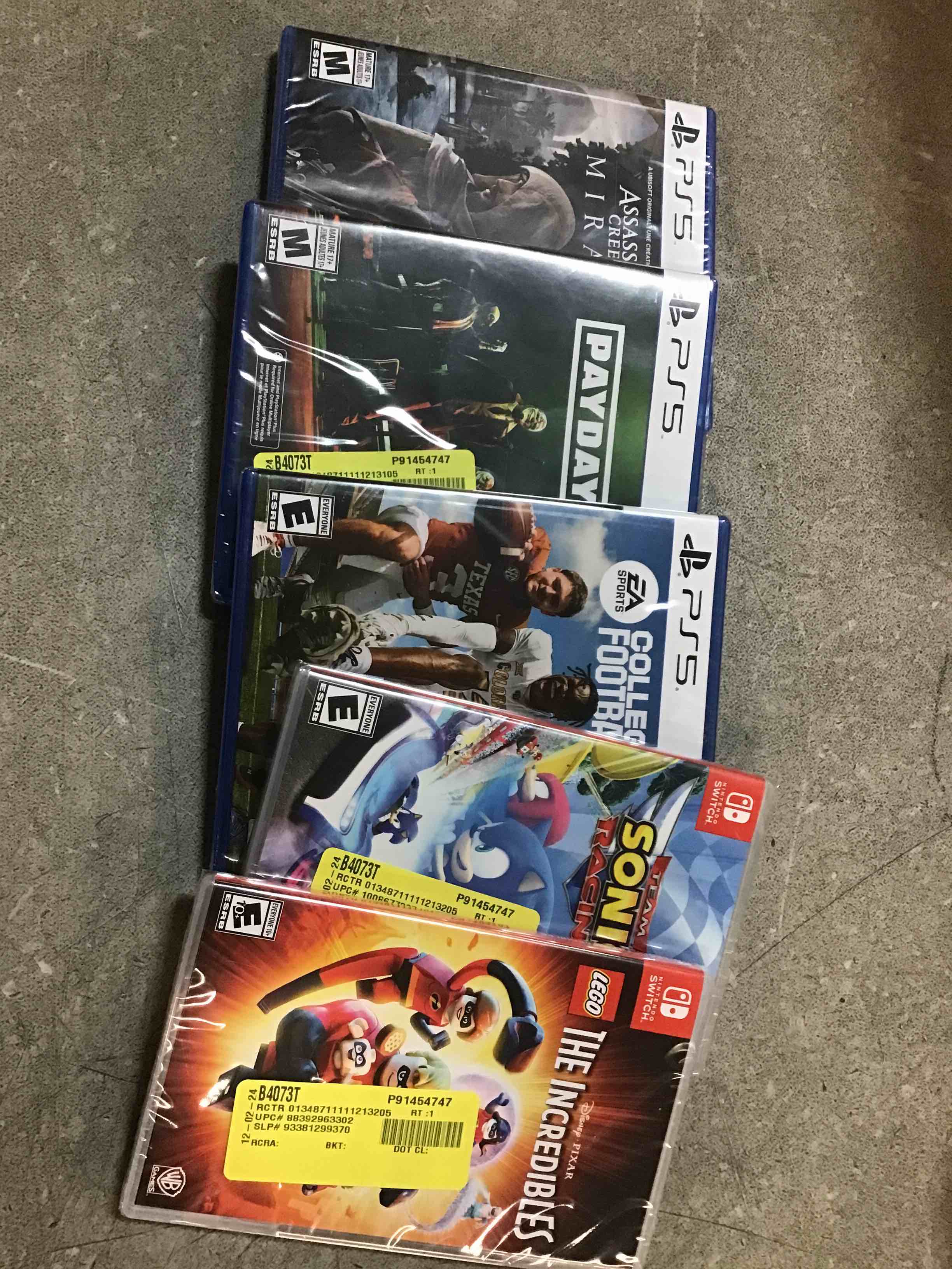 Video game assortment pack of 5 
