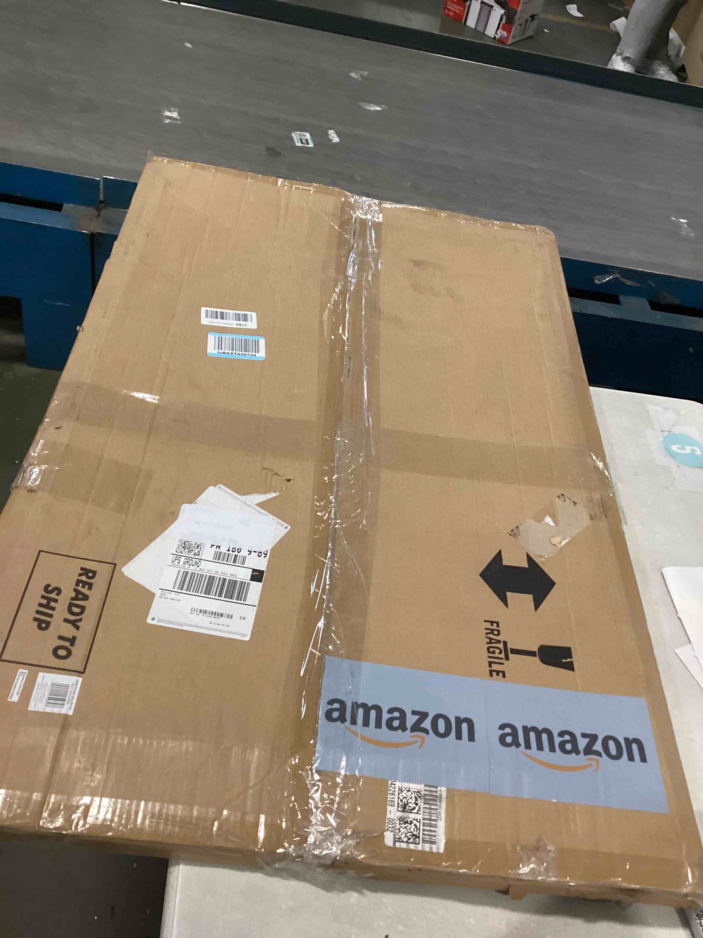 https://s3.amazonaws.com/lotting-images-prod/bidfta/TEA1675332_1737748157199.jpeg