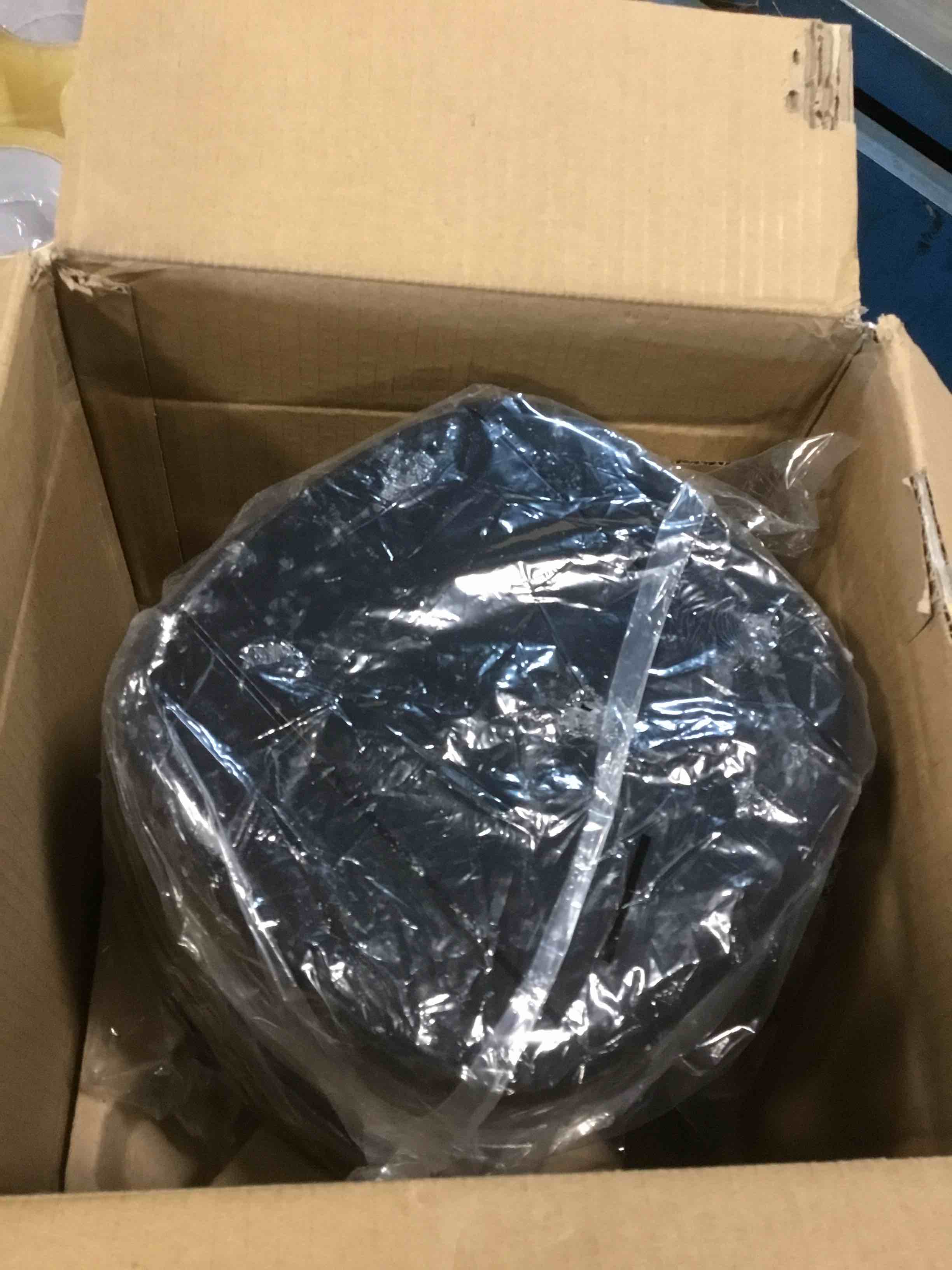https://s3.amazonaws.com/lotting-images-prod/bidfta/TEA1675387_1737987894834.jpeg