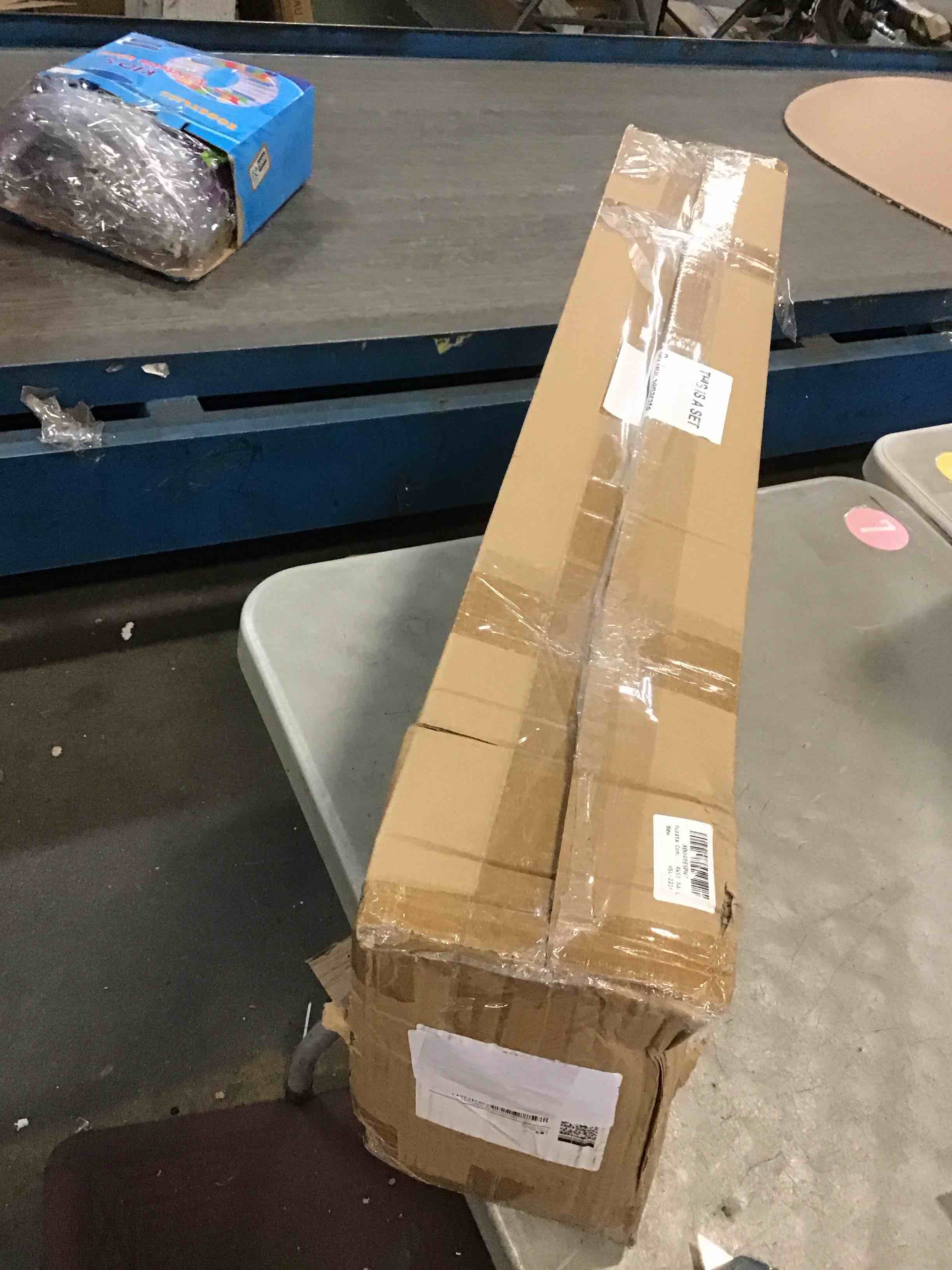 https://s3.amazonaws.com/lotting-images-prod/bidfta/TEA1675698_1738089217622.jpeg