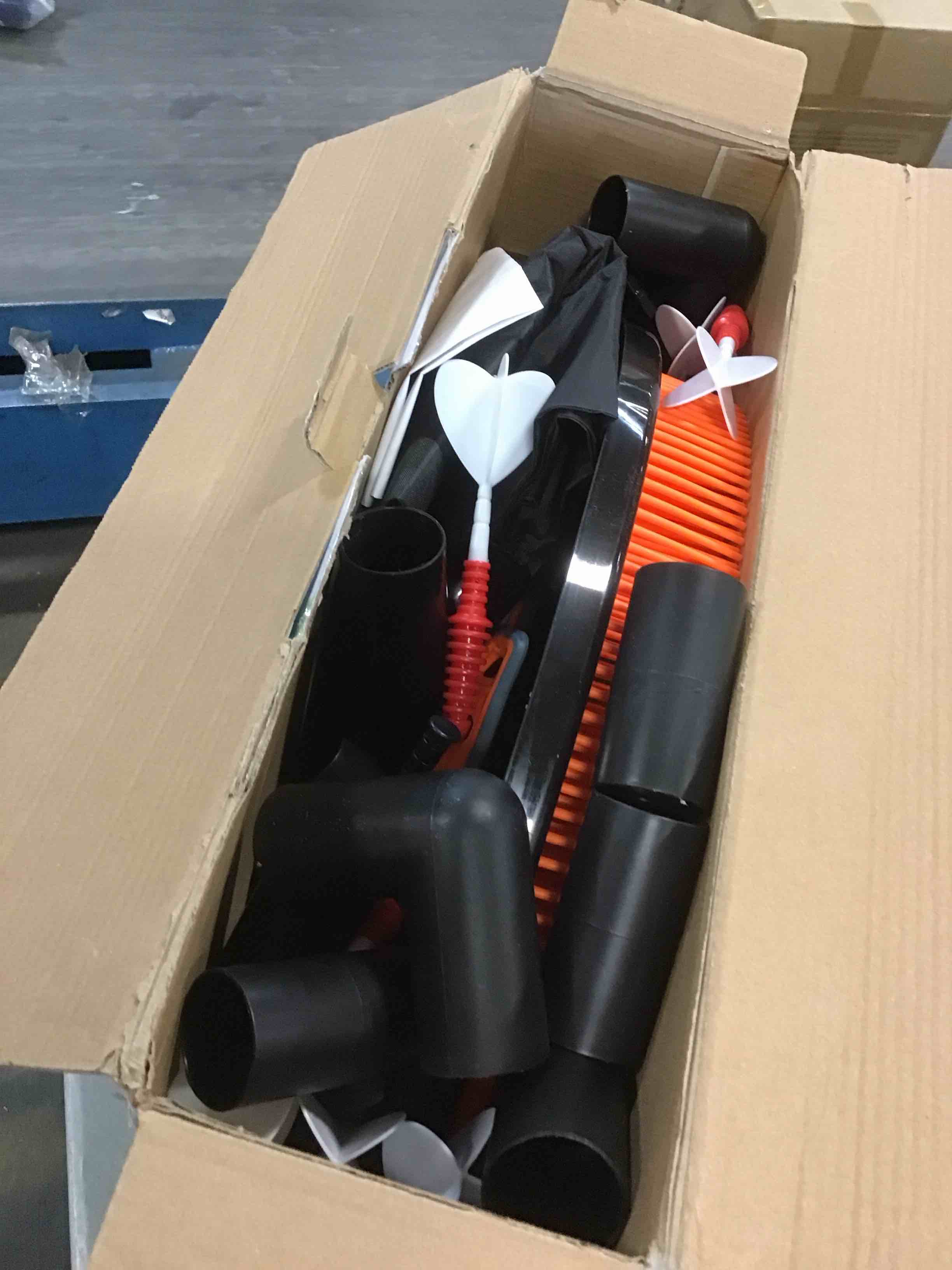https://s3.amazonaws.com/lotting-images-prod/bidfta/TEA1675723_1738092504473.jpeg