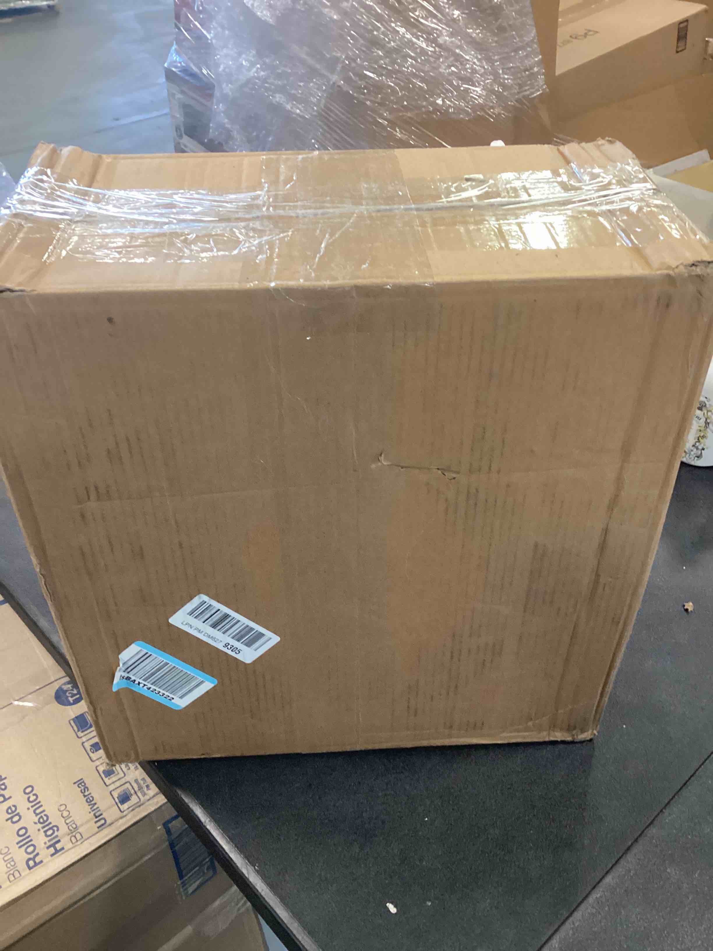 https://s3.amazonaws.com/lotting-images-prod/bidfta/TEA1675822_1738162062263.jpeg
