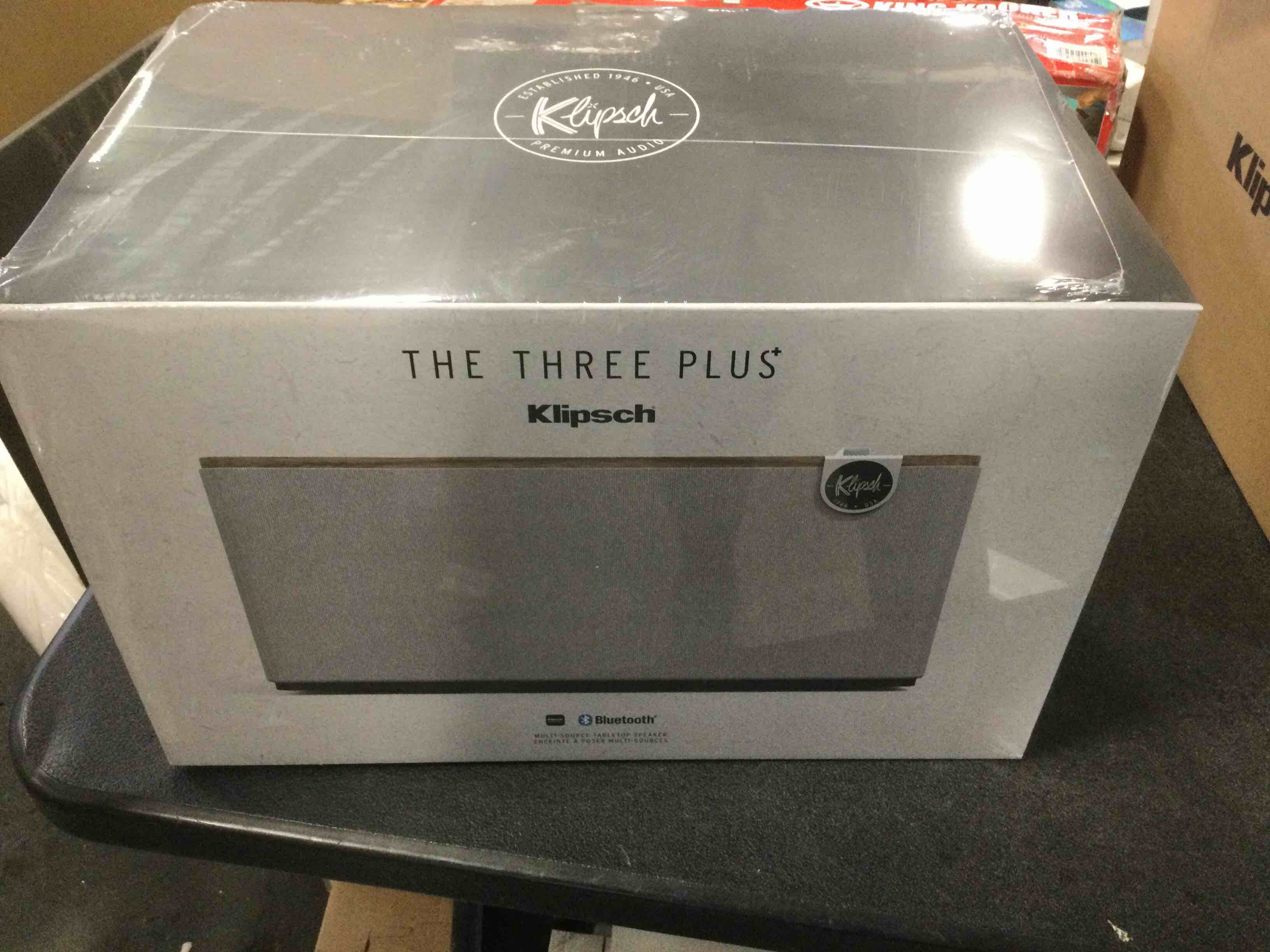 https://s3.amazonaws.com/lotting-images-prod/bidfta/TEA1676011_1738182791140.jpeg