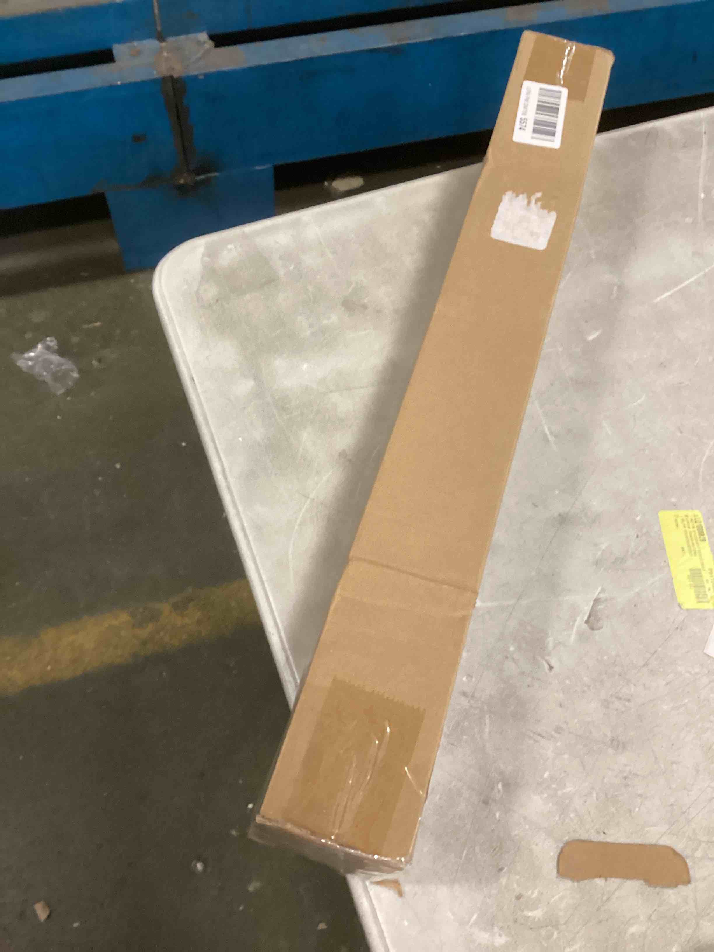 https://s3.amazonaws.com/lotting-images-prod/bidfta/TEA1676478_1738607096161.jpeg