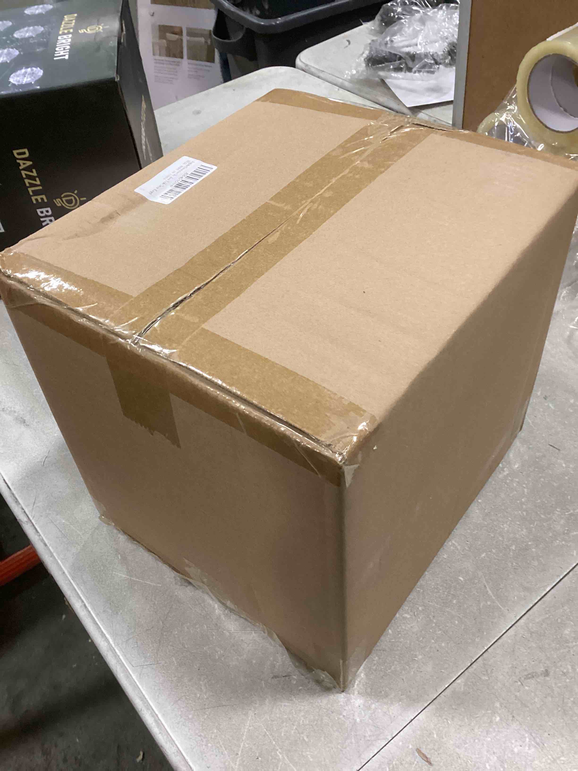 https://s3.amazonaws.com/lotting-images-prod/bidfta/TEA1676632_1738679279962.jpeg