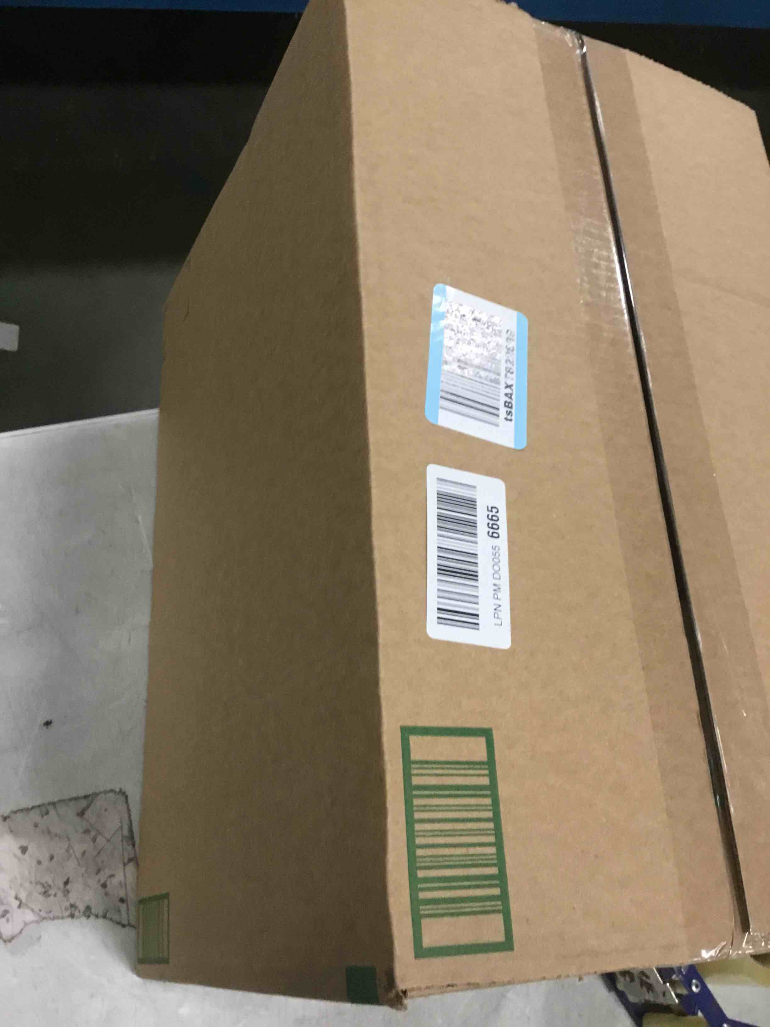 https://s3.amazonaws.com/lotting-images-prod/bidfta/TEA1679289_1735564745560.jpeg