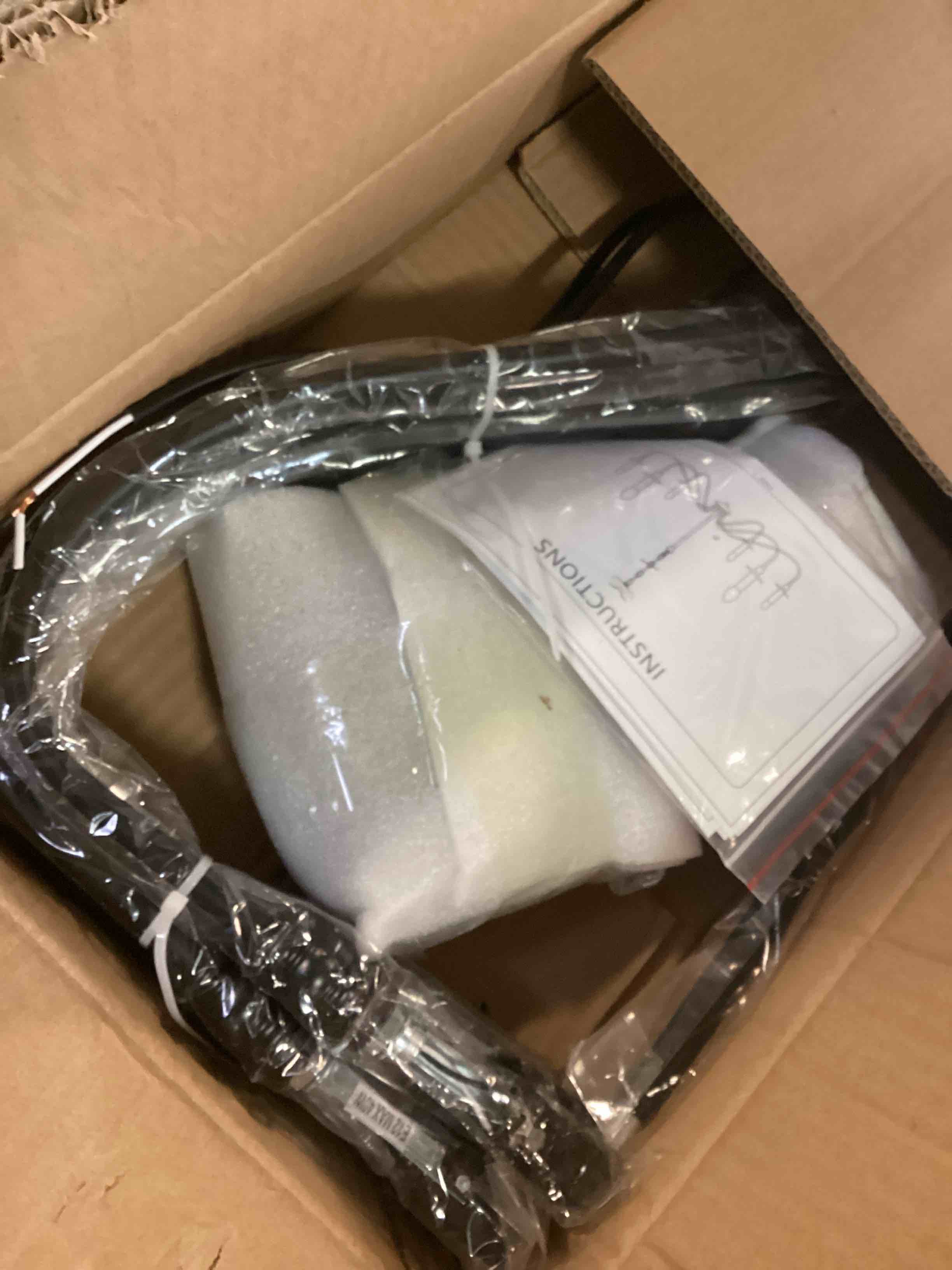 https://s3.amazonaws.com/lotting-images-prod/bidfta/TEA1679675_1735661307978.jpeg