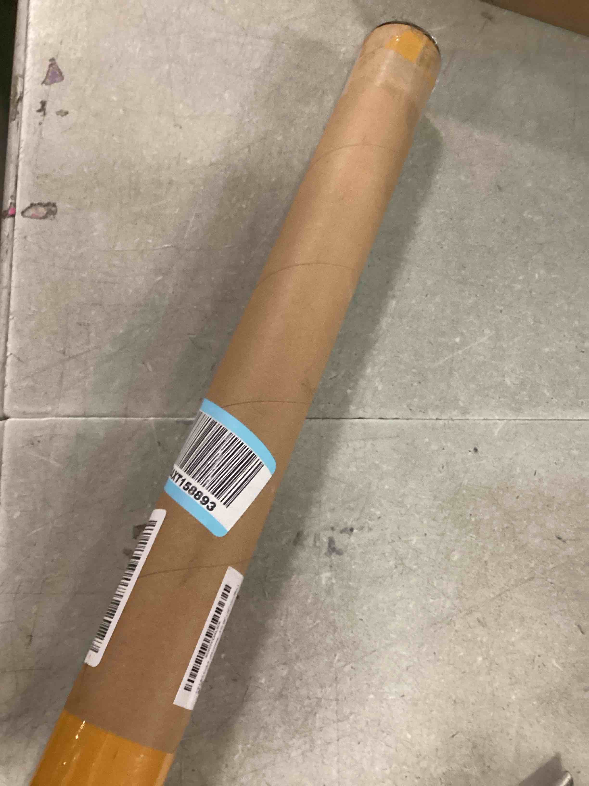 https://s3.amazonaws.com/lotting-images-prod/bidfta/TEA1679740_1735669834078.jpeg