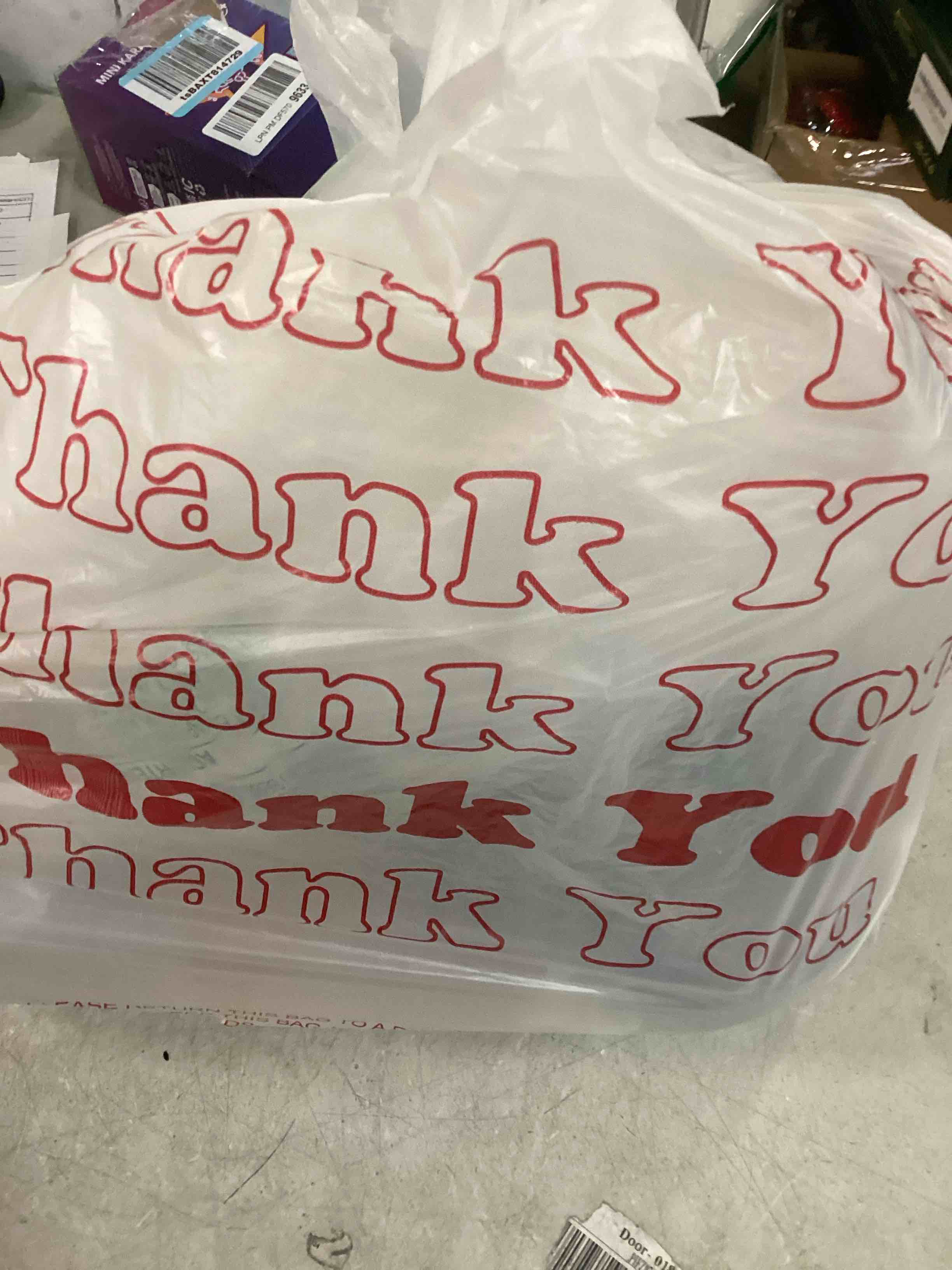 https://s3.amazonaws.com/lotting-images-prod/bidfta/TEA1679779_1735671879507.jpeg
