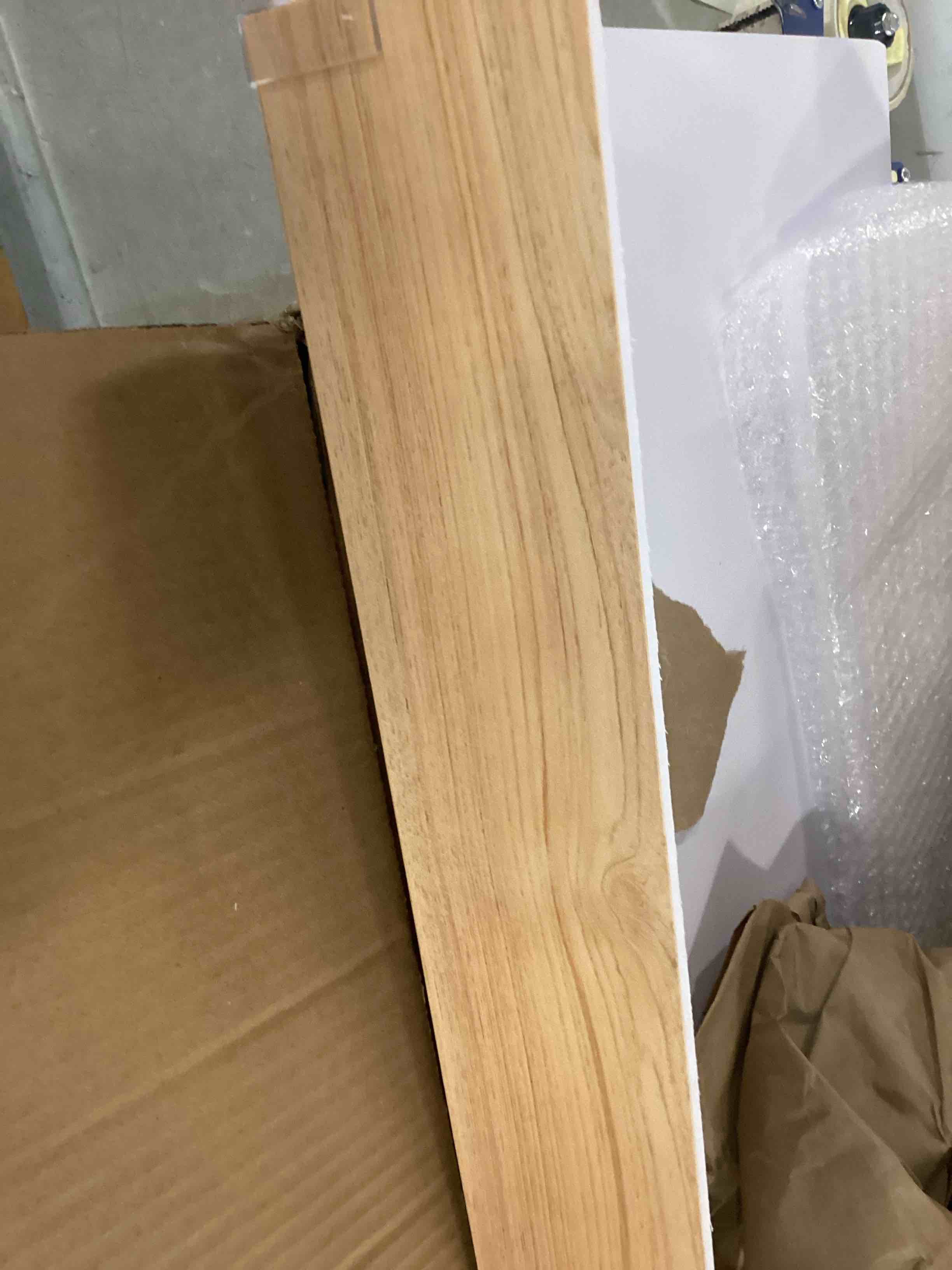 https://s3.amazonaws.com/lotting-images-prod/bidfta/TEA1680235_1735938975037.jpeg