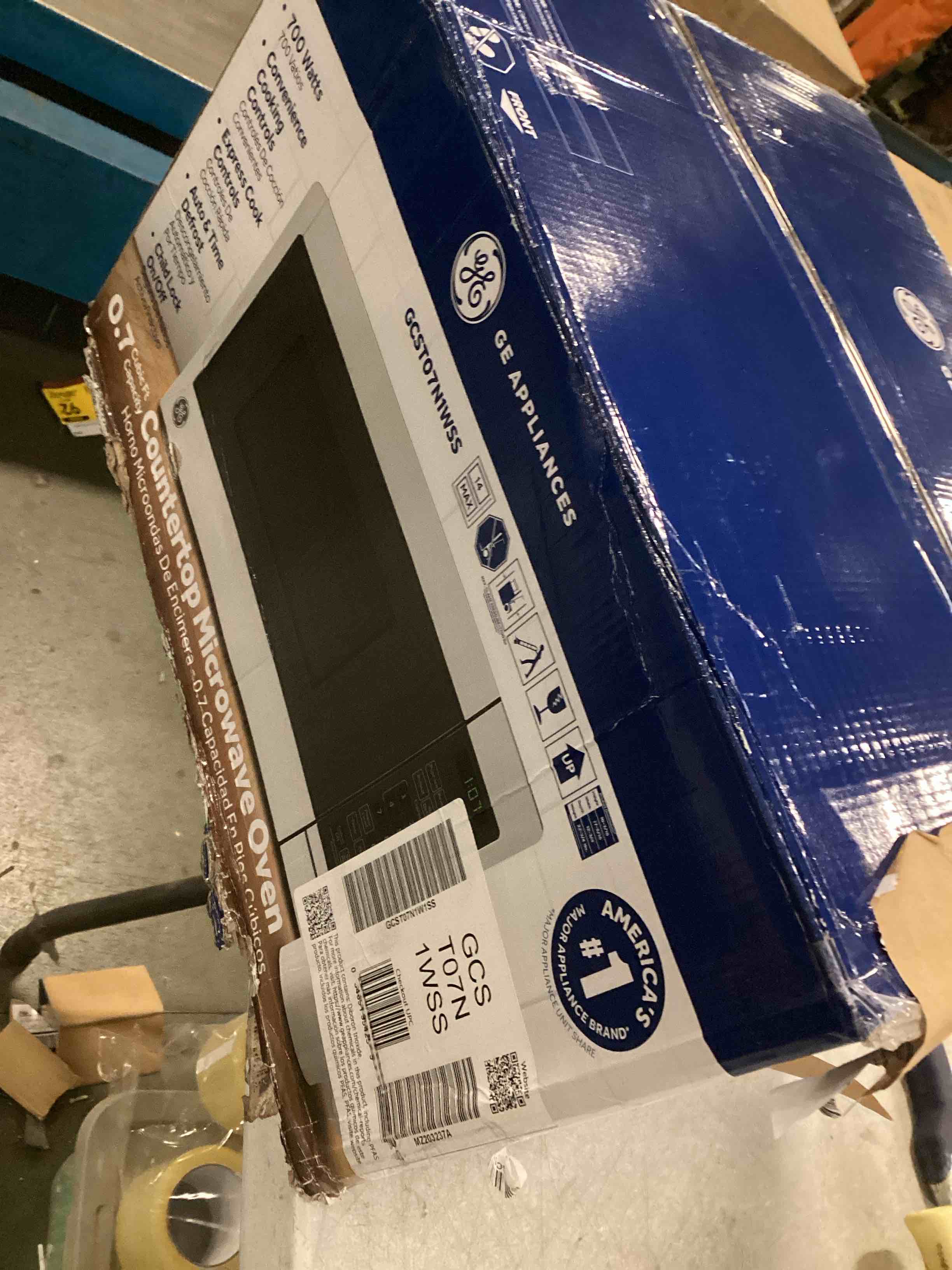 https://s3.amazonaws.com/lotting-images-prod/bidfta/TEA1680426_1736370691184.jpeg