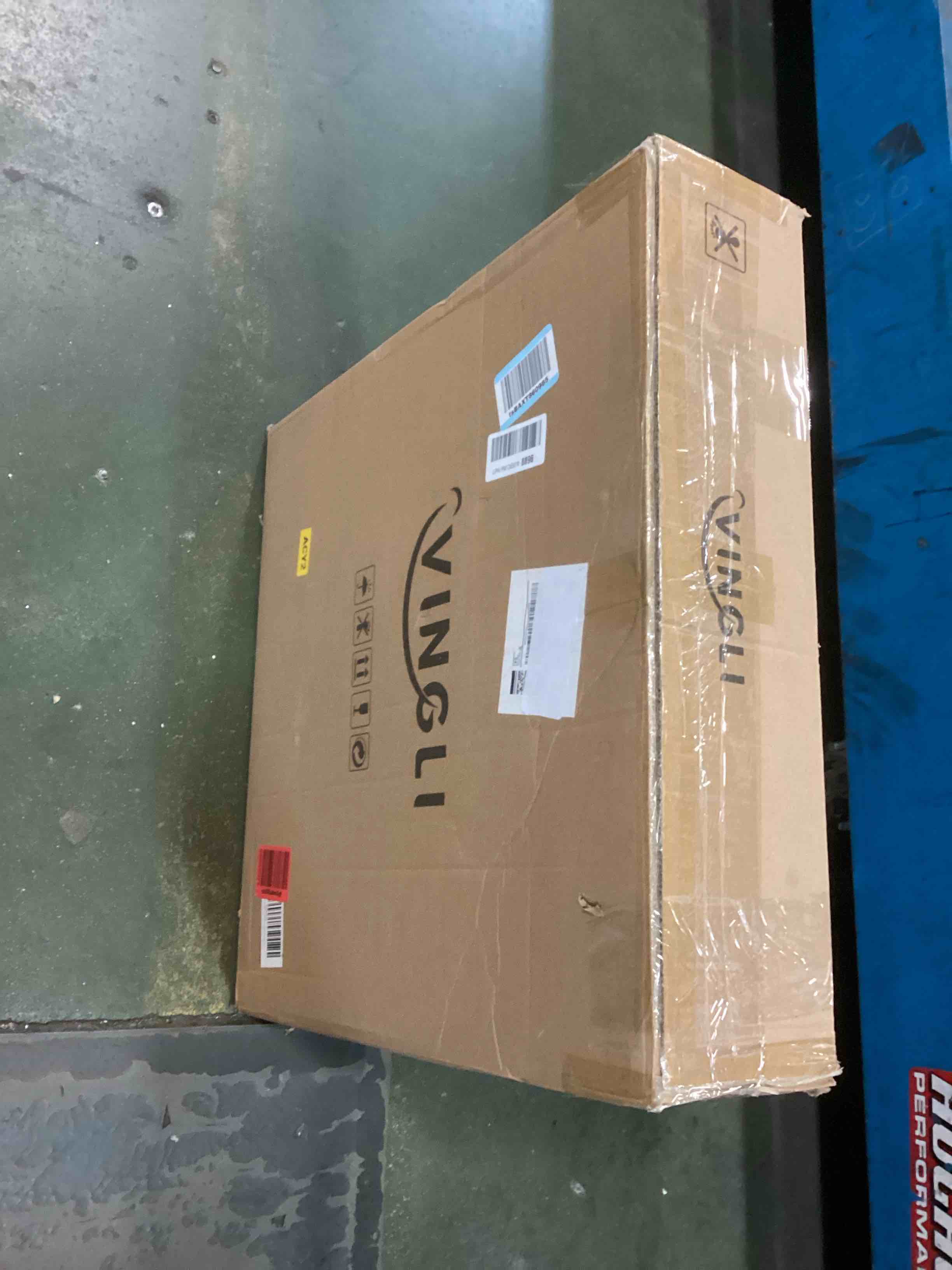 https://s3.amazonaws.com/lotting-images-prod/bidfta/TEA1681223_1734560277941.jpeg