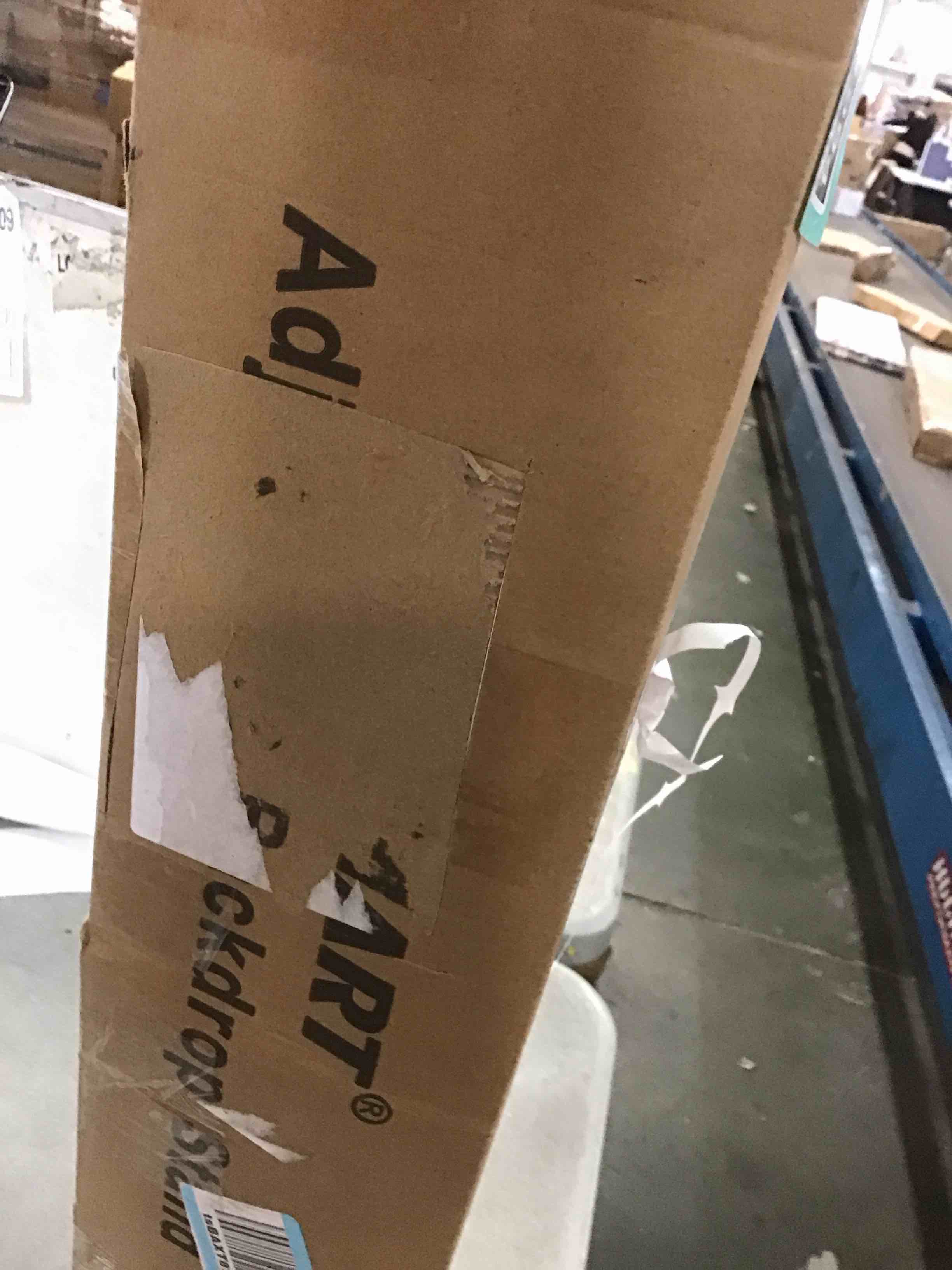 https://s3.amazonaws.com/lotting-images-prod/bidfta/TEA1681904_1734963556348.jpeg