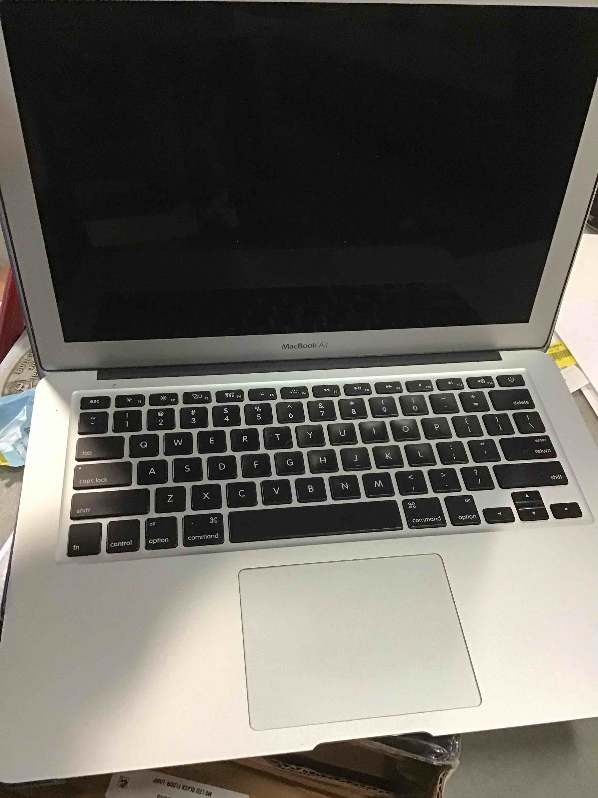 MacBook Air 13inch (2017) Core i5 8GB SSD 128GB
