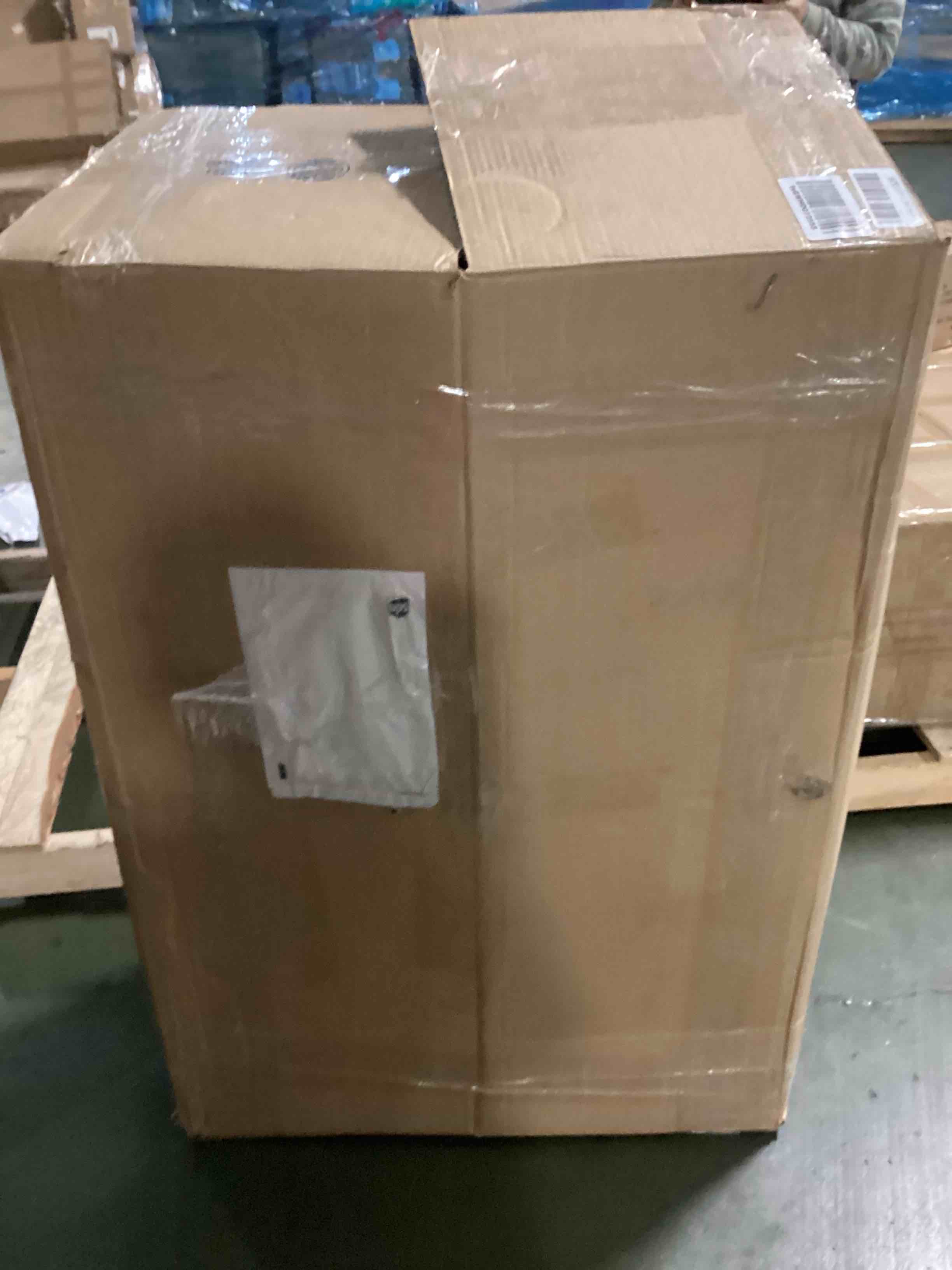 https://s3.amazonaws.com/lotting-images-prod/bidfta/TEA1682098_1734995444907.jpeg
