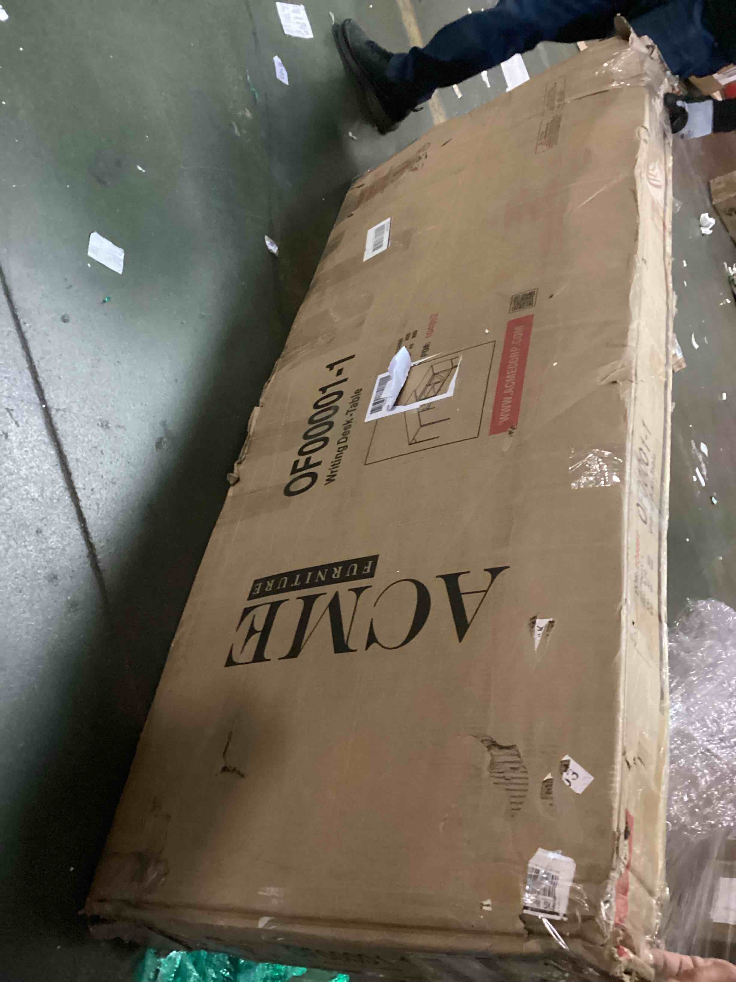 https://s3.amazonaws.com/lotting-images-prod/bidfta/TEA1682122_1735009559007.jpeg