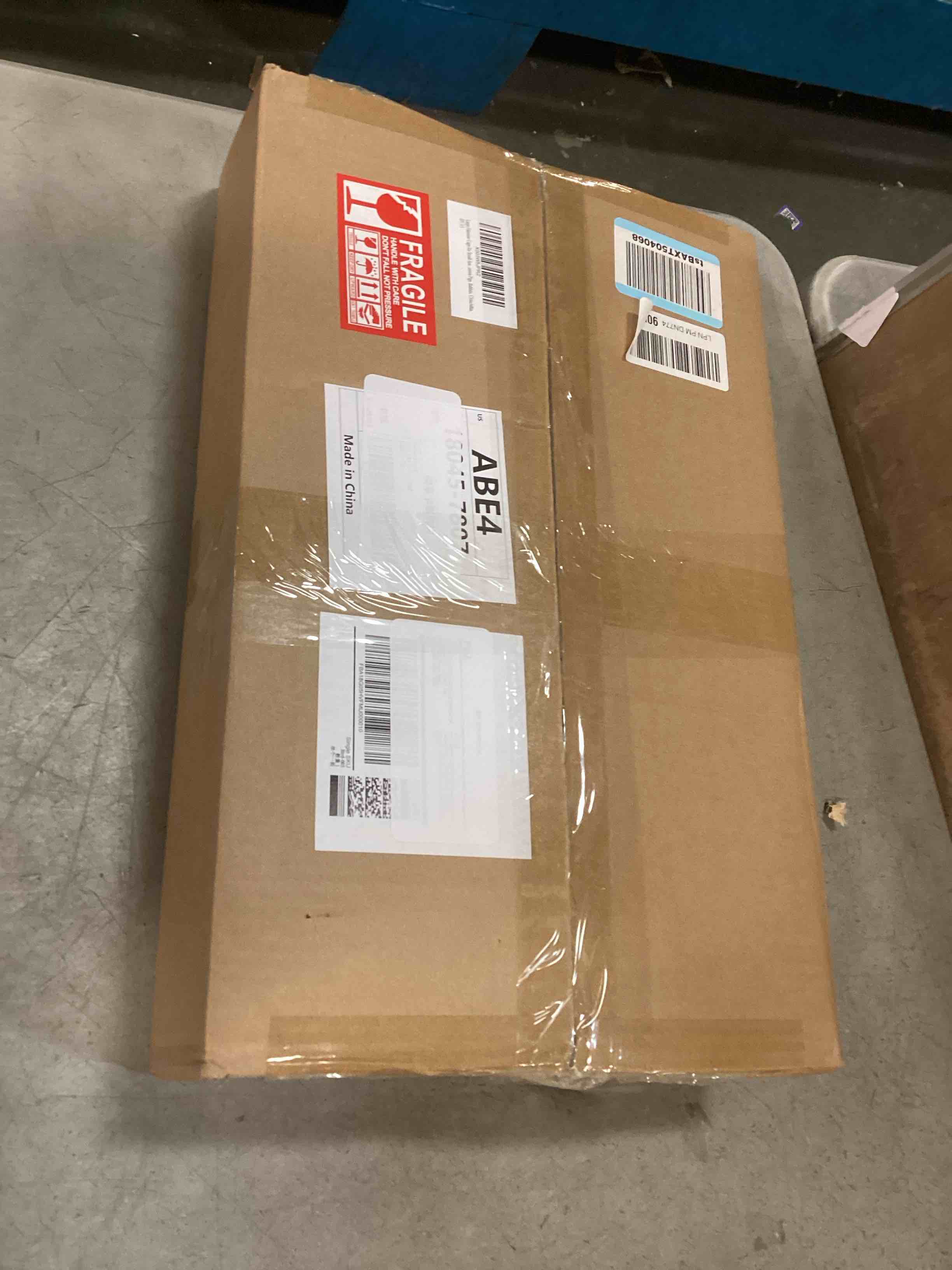 https://s3.amazonaws.com/lotting-images-prod/bidfta/TEA1683176_1735944511438.jpeg