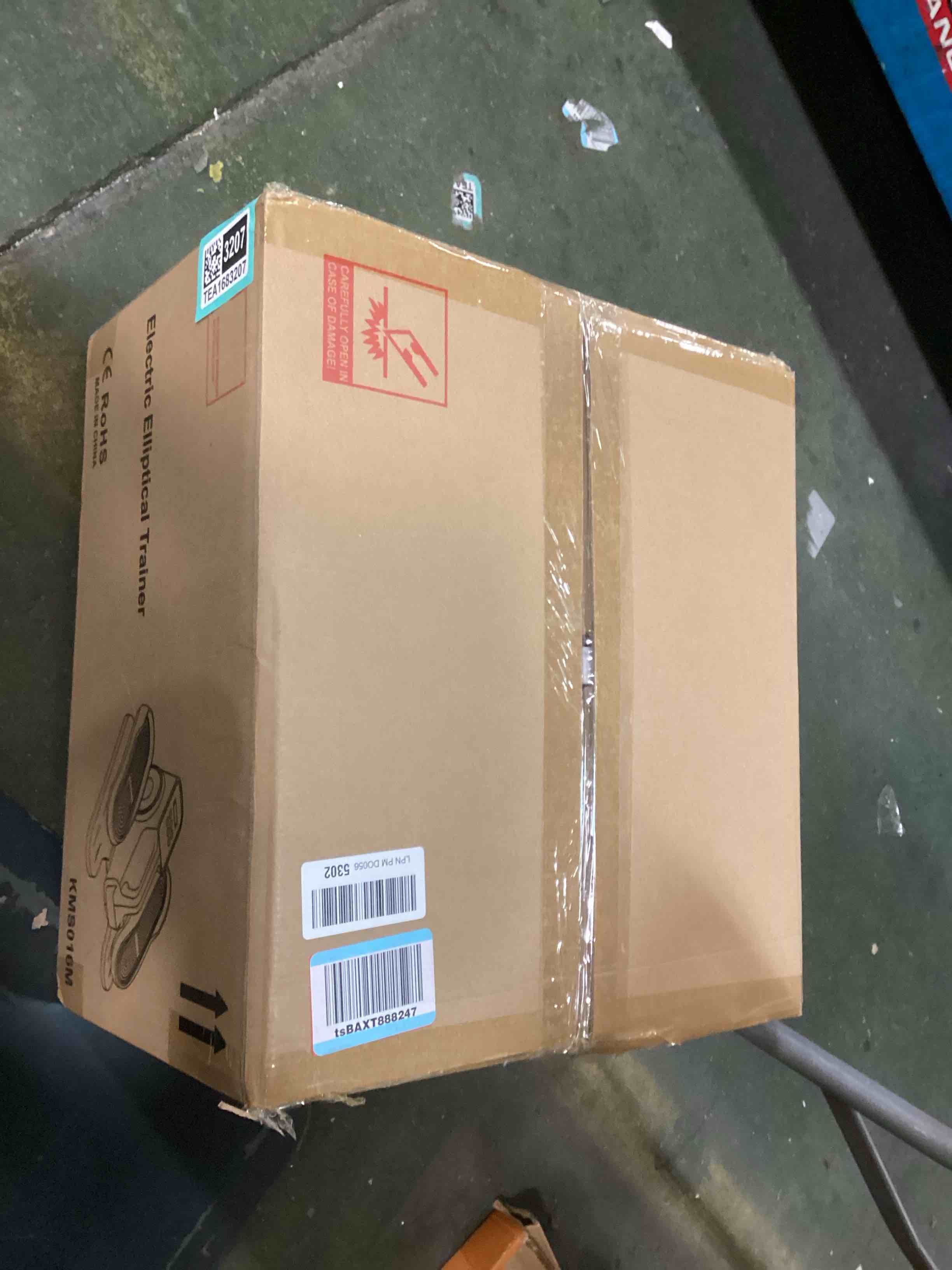 https://s3.amazonaws.com/lotting-images-prod/bidfta/TEA1683207_1735948394579.jpeg
