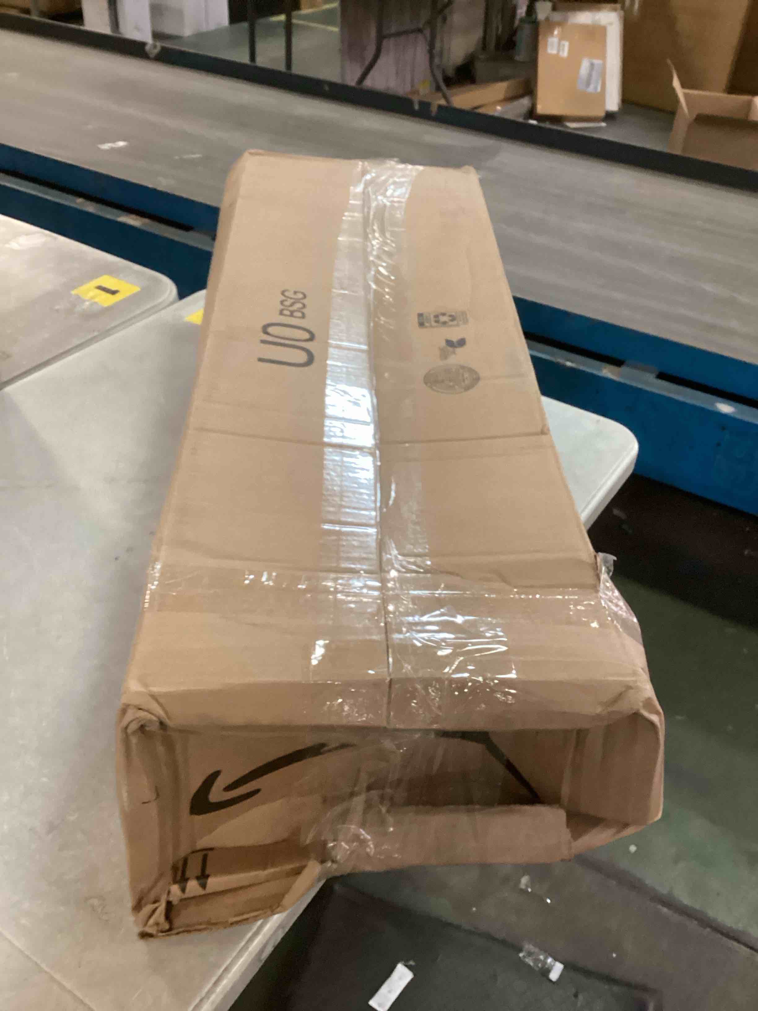 https://s3.amazonaws.com/lotting-images-prod/bidfta/TEA1683426_1736349541248.jpeg